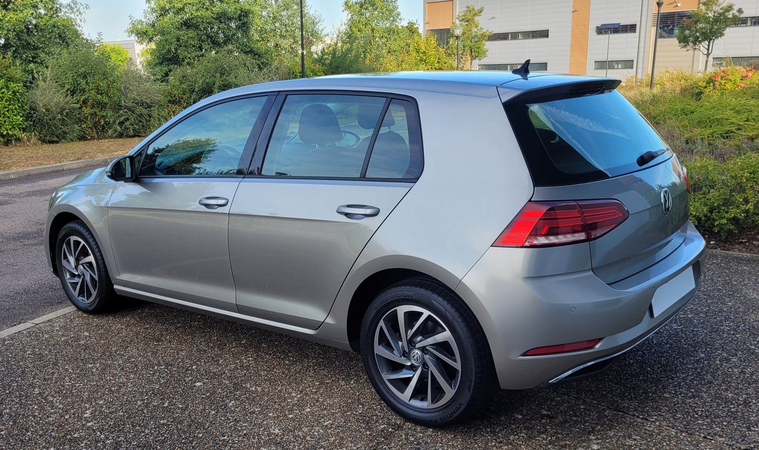
								Volkswagen Golf 1.4 TSI 125 DSG7 SOUND GARANTIE 3/6/12 MOIS full									