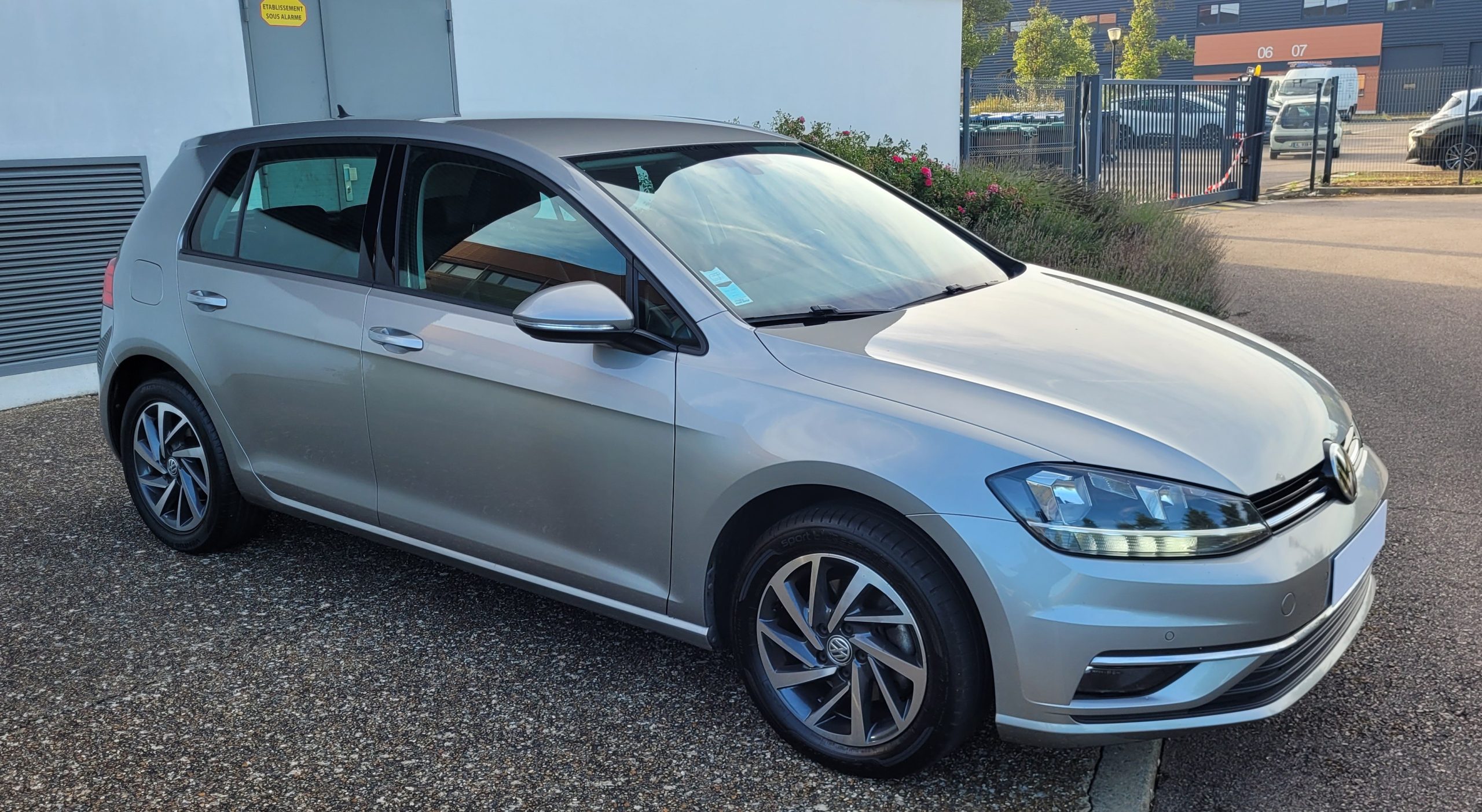 
								Volkswagen Golf 1.4 TSI 125 DSG7 SOUND GARANTIE 3/6/12 MOIS full									