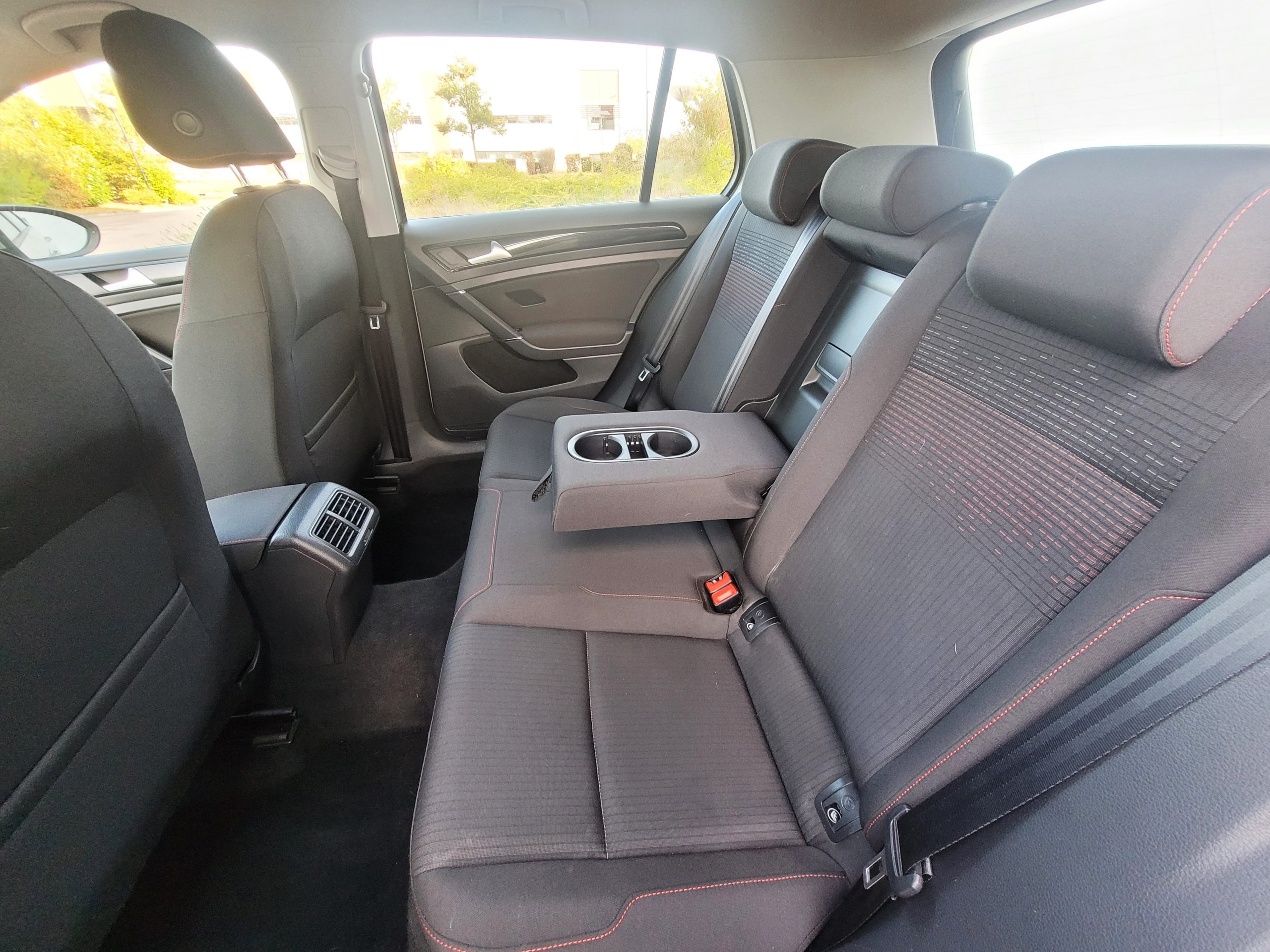 
								Volkswagen Golf 1.4 TSI 125 DSG7 SOUND GARANTIE 3/6/12 MOIS full									