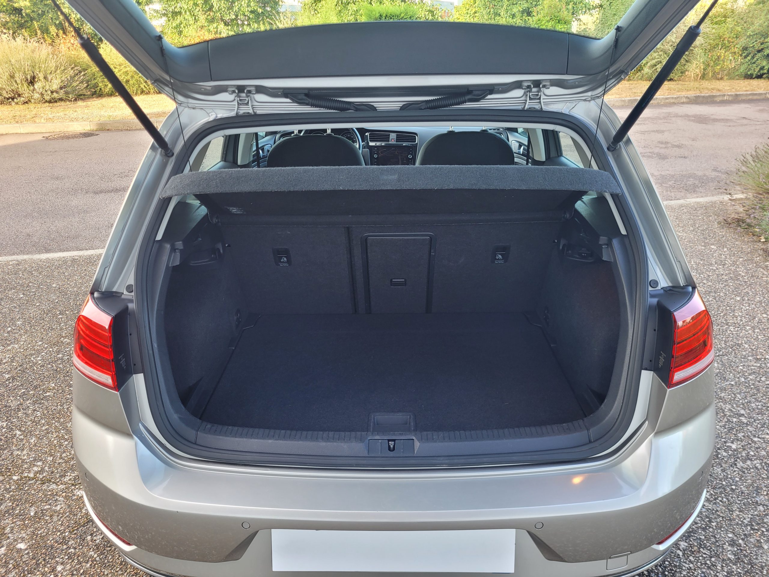 
								Volkswagen Golf 1.4 TSI 125 DSG7 SOUND GARANTIE 3/6/12 MOIS full									