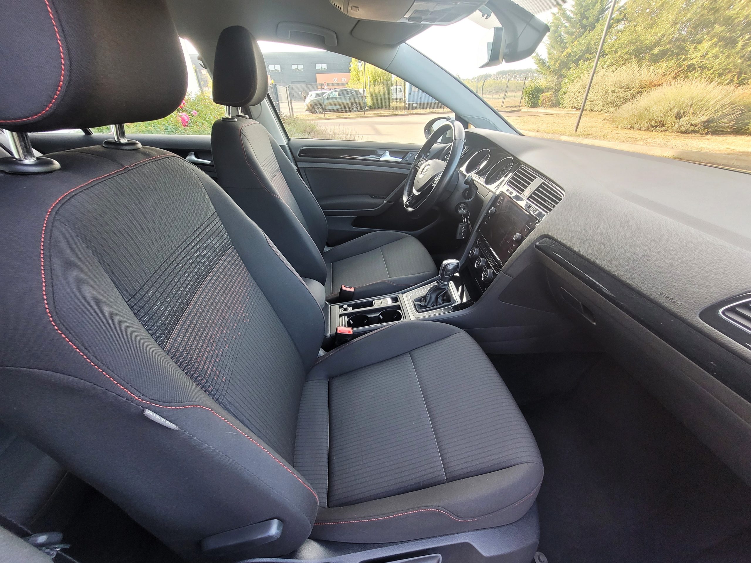 
								Volkswagen Golf 1.4 TSI 125 DSG7 SOUND GARANTIE 3/6/12 MOIS full									