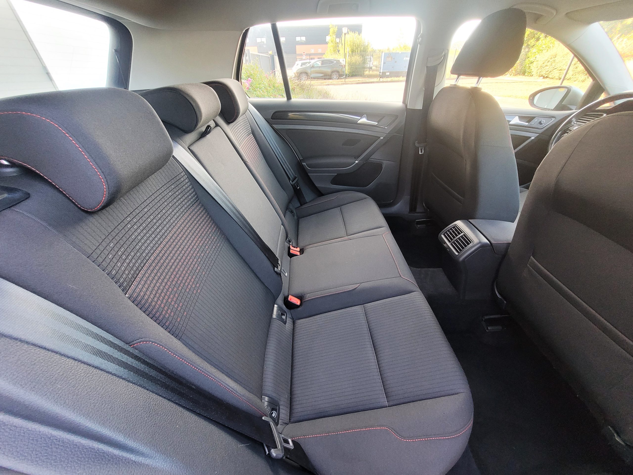 
								Volkswagen Golf 1.4 TSI 125 DSG7 SOUND GARANTIE 3/6/12 MOIS full									