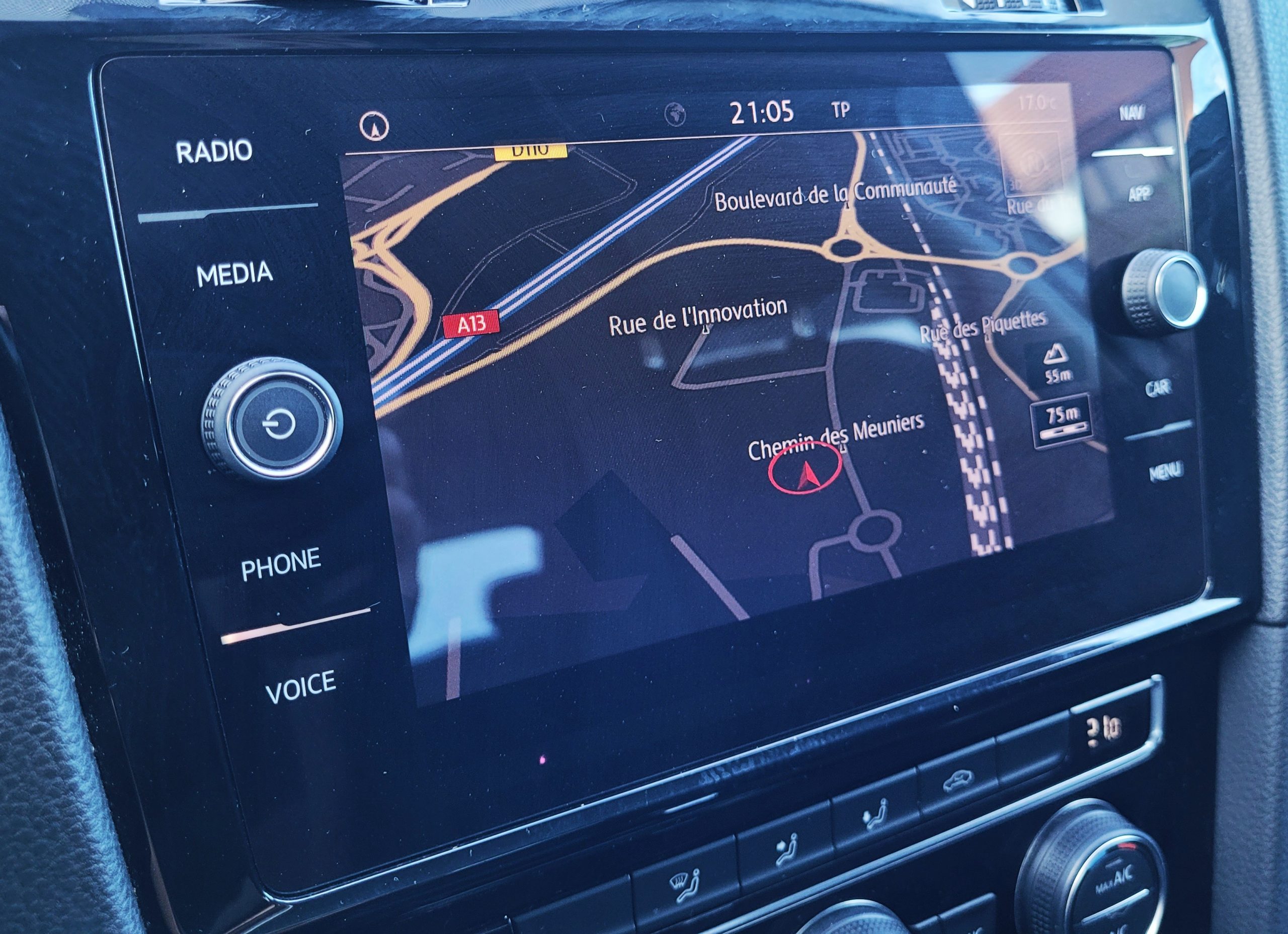 
								Volkswagen Golf 1.4 TSI 125 DSG7 SOUND GARANTIE 3/6/12 MOIS full									