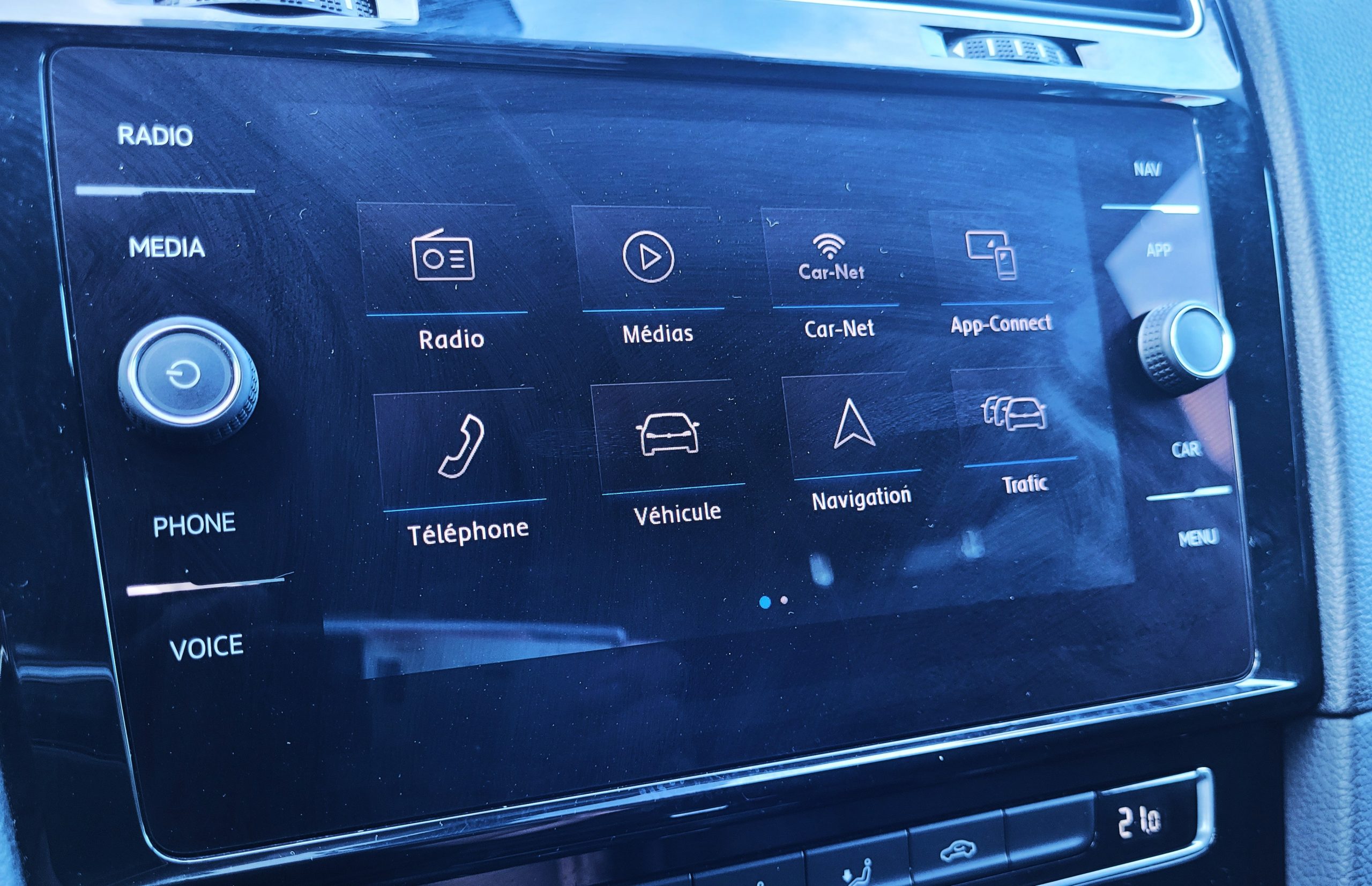 
								Volkswagen Golf 1.4 TSI 125 DSG7 SOUND GARANTIE 3/6/12 MOIS full									