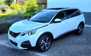 Peugeot 5008 1.6 BLUE HDI 120CV EAT6 ALLURE BUSINESS TOIT OUVRANT GARANTIE 3/6/12 MOIS