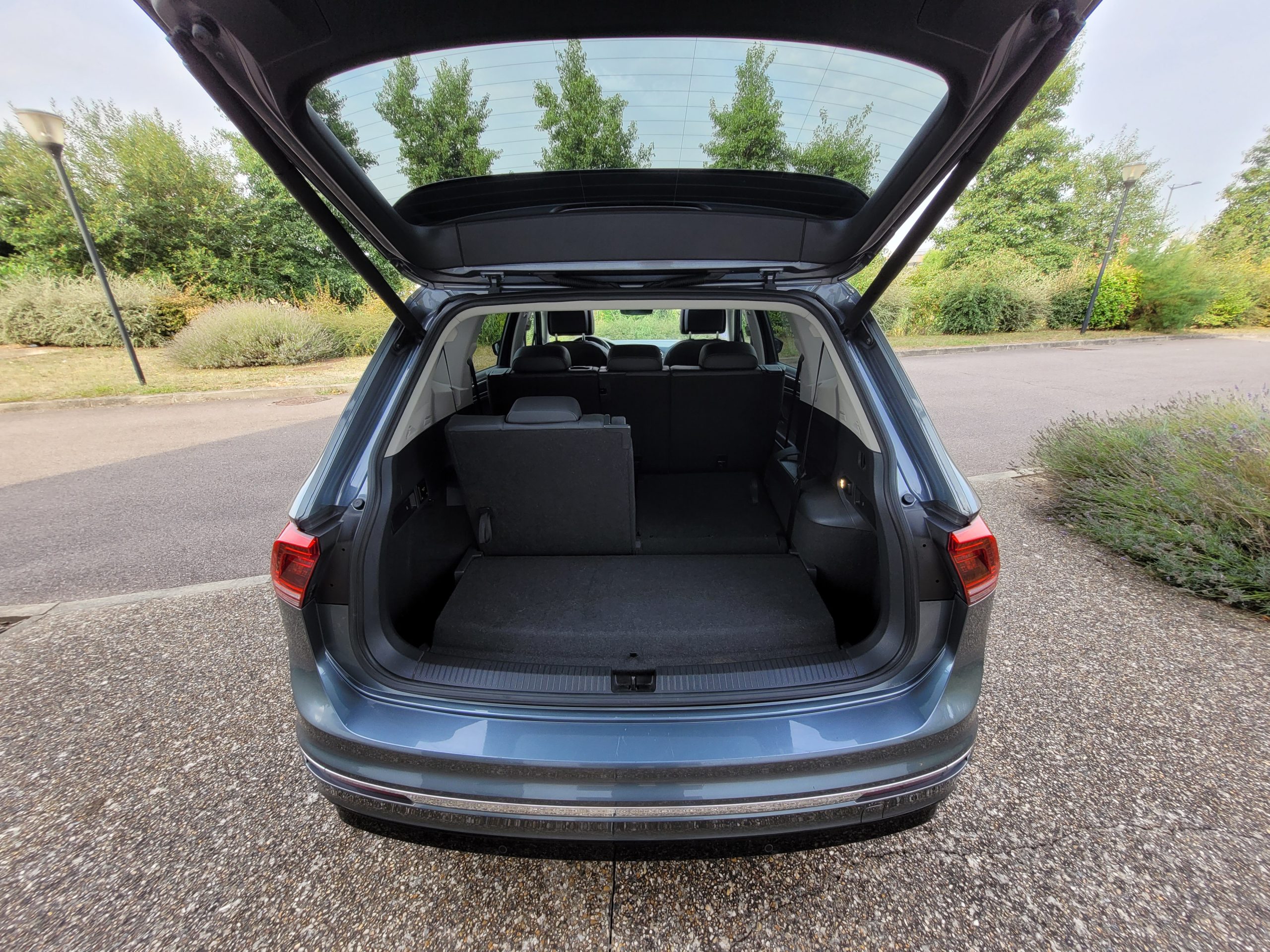 
								Volkswagen Tiguan Allspace 1.5 TSI 150 EVO DSG7 CARAT EXCLUSIVE RLINE full									