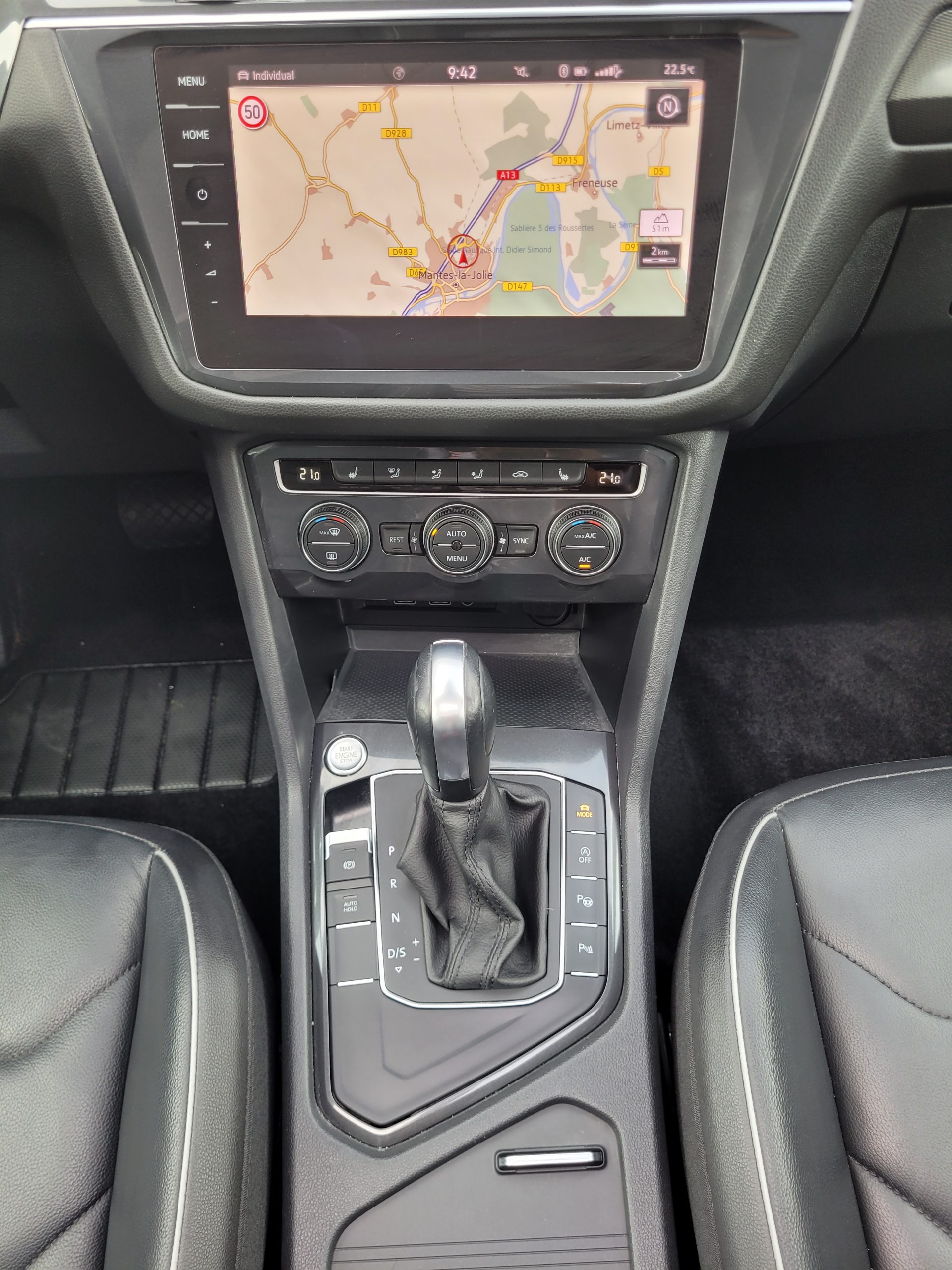 
								Volkswagen Tiguan Allspace 1.5 TSI 150 EVO DSG7 CARAT EXCLUSIVE RLINE full									