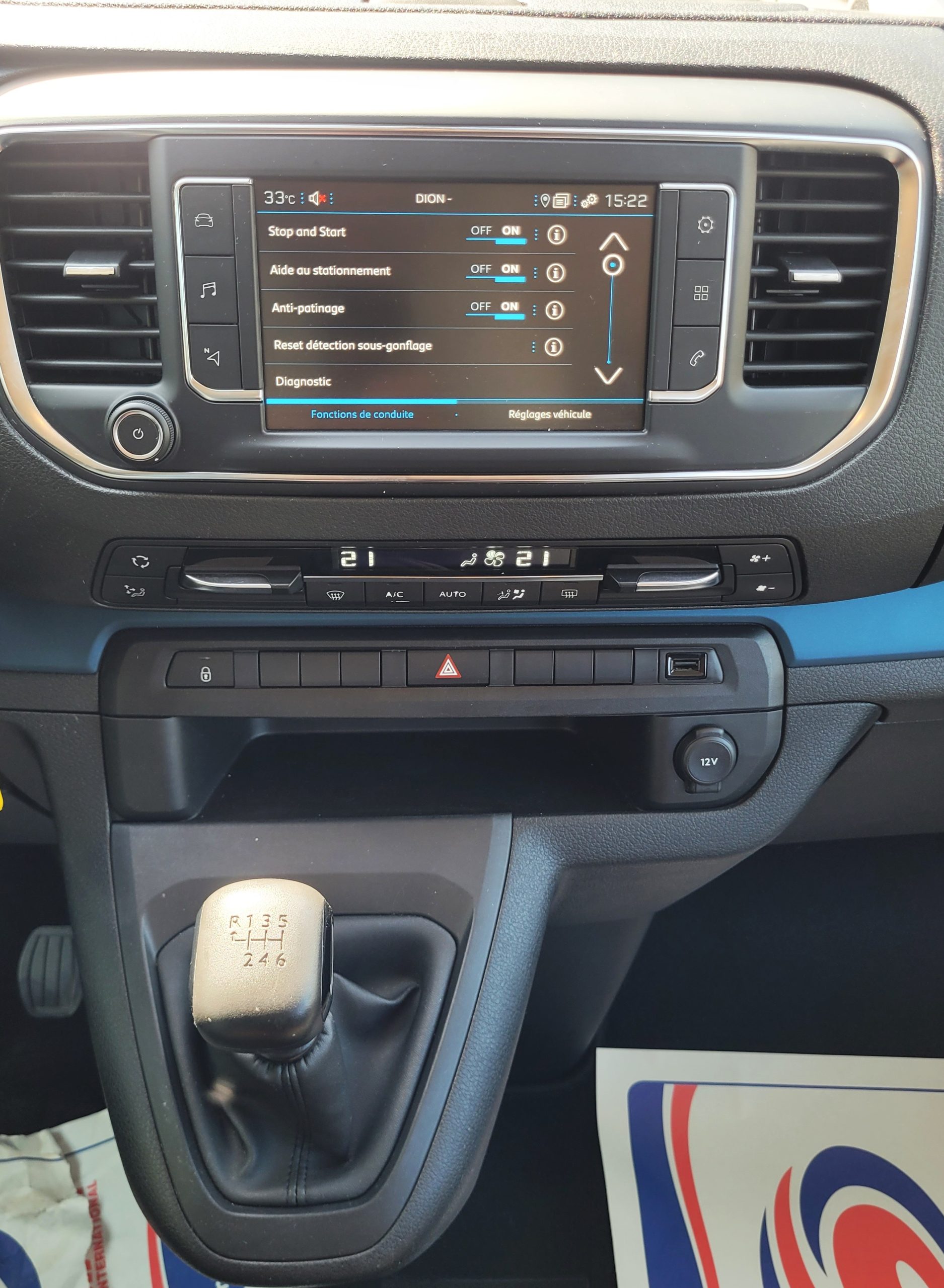 
								Peugeot Traveller 1.5 BHDI 120CH ALLURE 8 PLACES GARANTIE 3/6/12 MOIS TVA RECUPERABLE full									