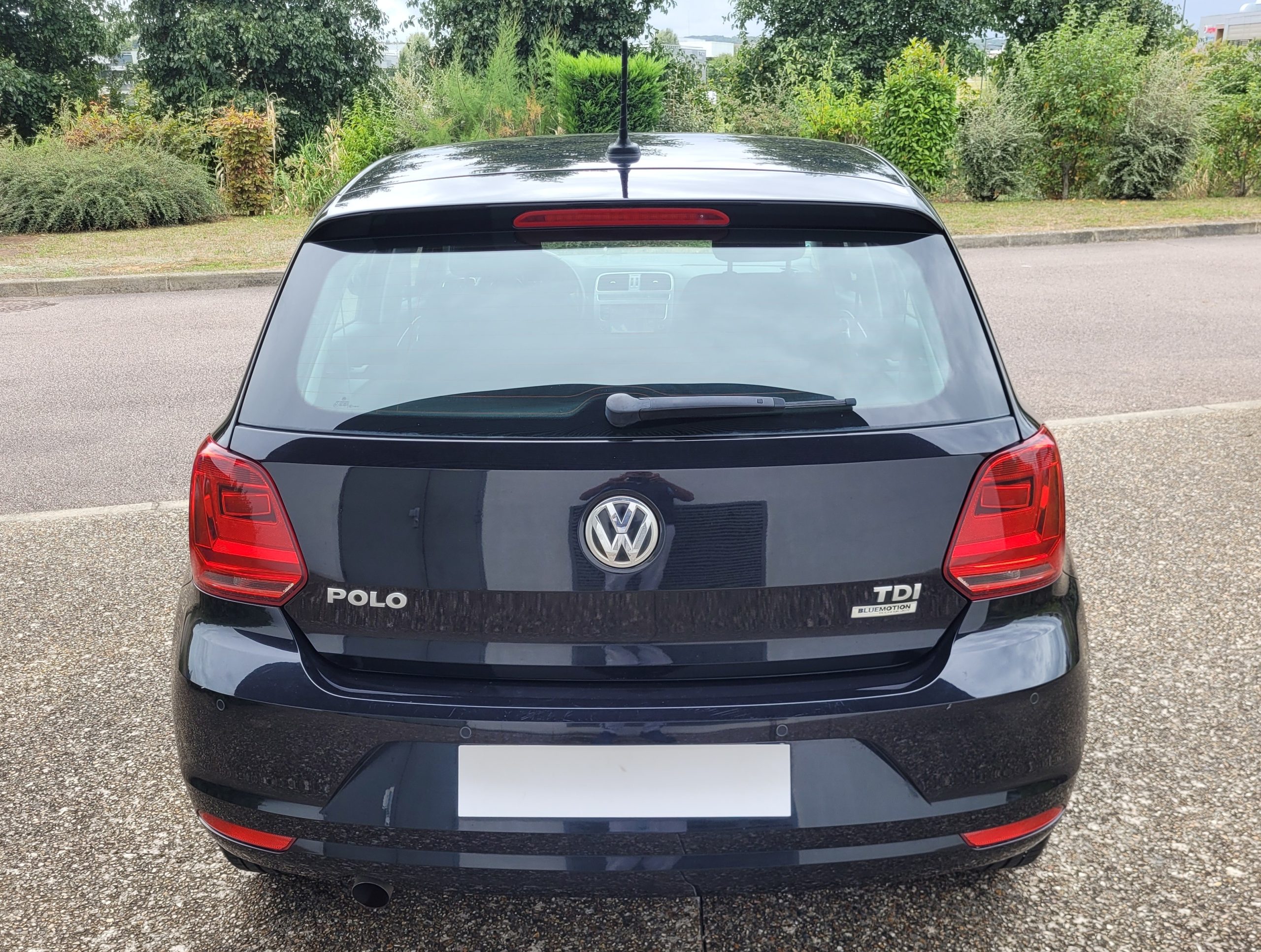 
								Volkswagen Polo 1.4 tdi 90 BLUEMOTION TECHNOLOGY SERIE SPECIALE LOUNGE GARANTIE 3/6/12 MOIS full									