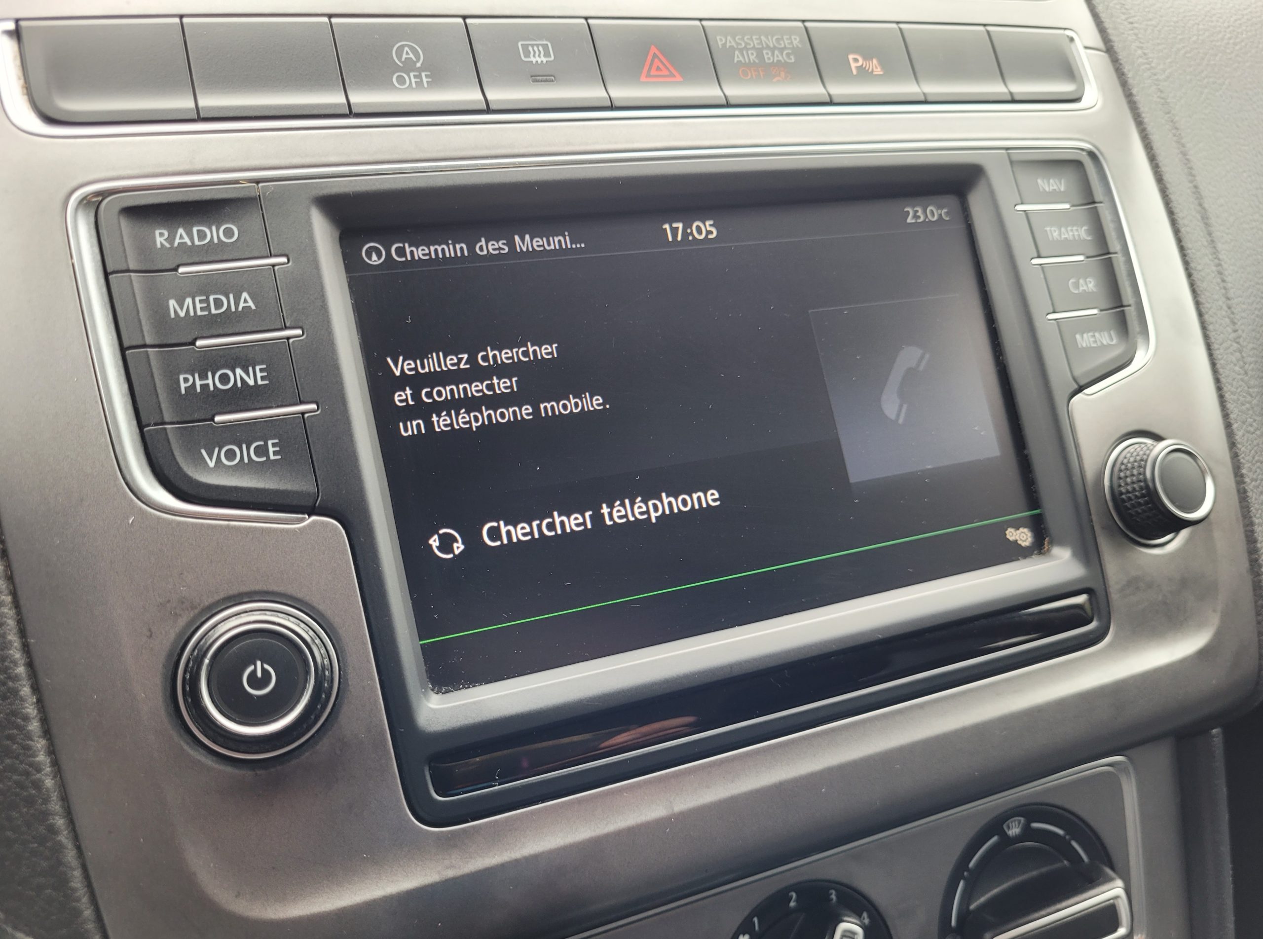 
								Volkswagen Polo 1.4 tdi 90 BLUEMOTION TECHNOLOGY SERIE SPECIALE LOUNGE GARANTIE 3/6/12 MOIS full									