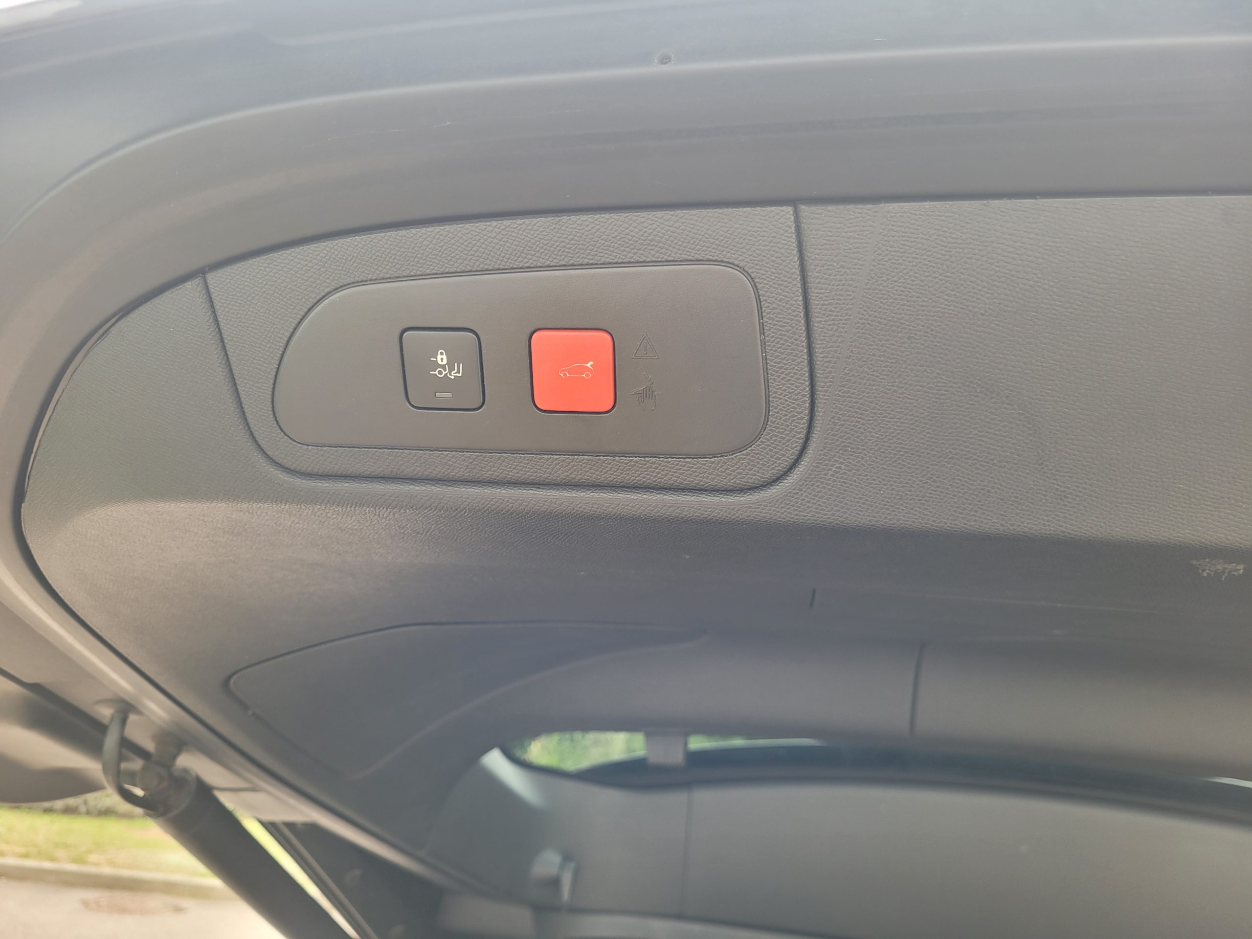 
								DS DS7 CROOSBACK 2.0 BHDI 180CH SO CHIC RIVOLI GARANTIE 3/6/12 MOIS full									