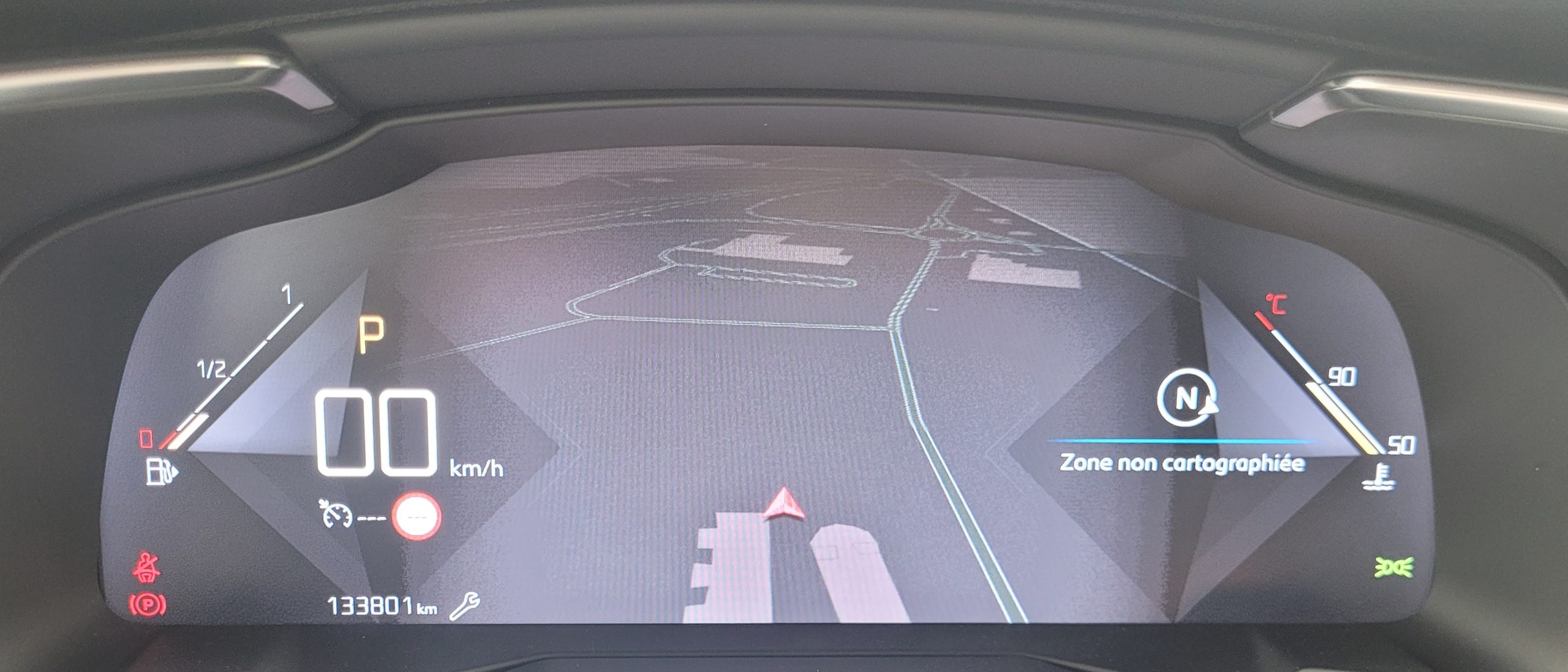 
								DS DS7 CROOSBACK 2.0 BHDI 180CH SO CHIC RIVOLI GARANTIE 3/6/12 MOIS full									