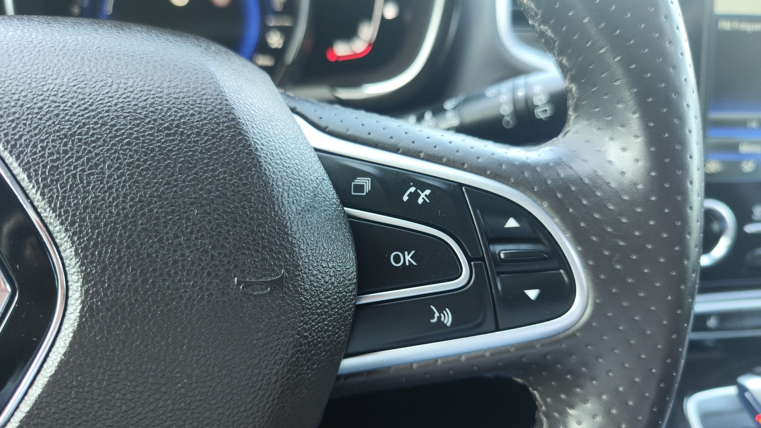 
								RENAULT Espace DCI 160 ENERGY TWIN TURBO INITIALE PARIS EDC GRANTIE 3/6/12 MOIS full									