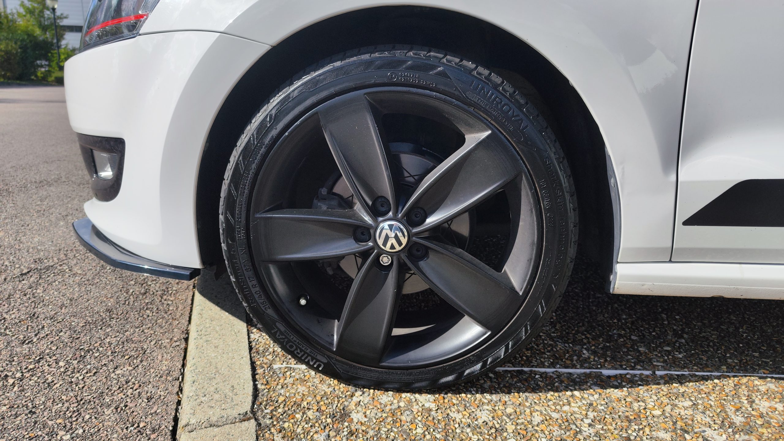 
								Volkswagen Polo 1.6 TDI 90CH CONFORTLINE CARPLAY / ANDROID AUTO full									