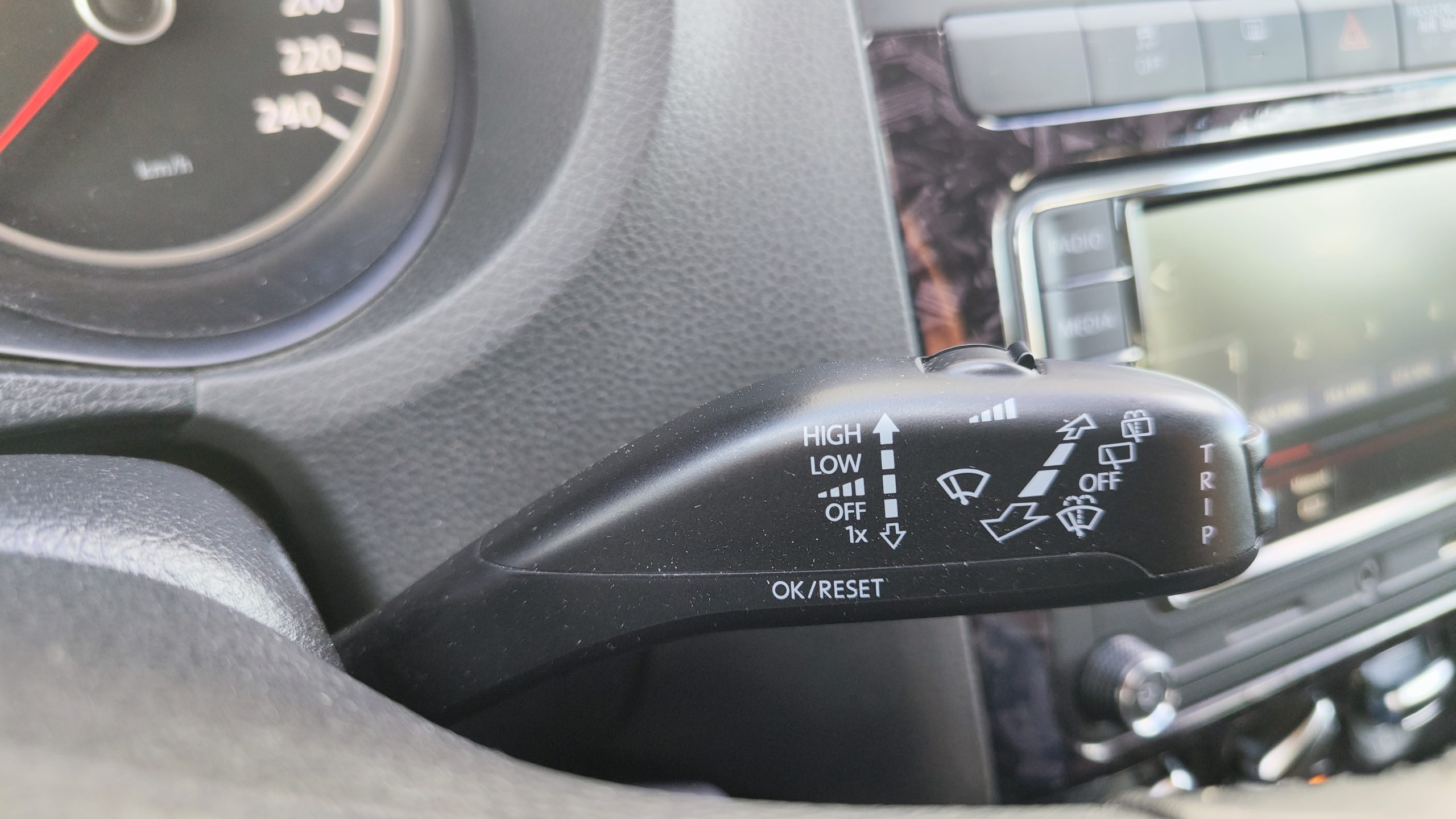 
								Volkswagen Polo 1.6 TDI 90CH CONFORTLINE CARPLAY / ANDROID AUTO full									