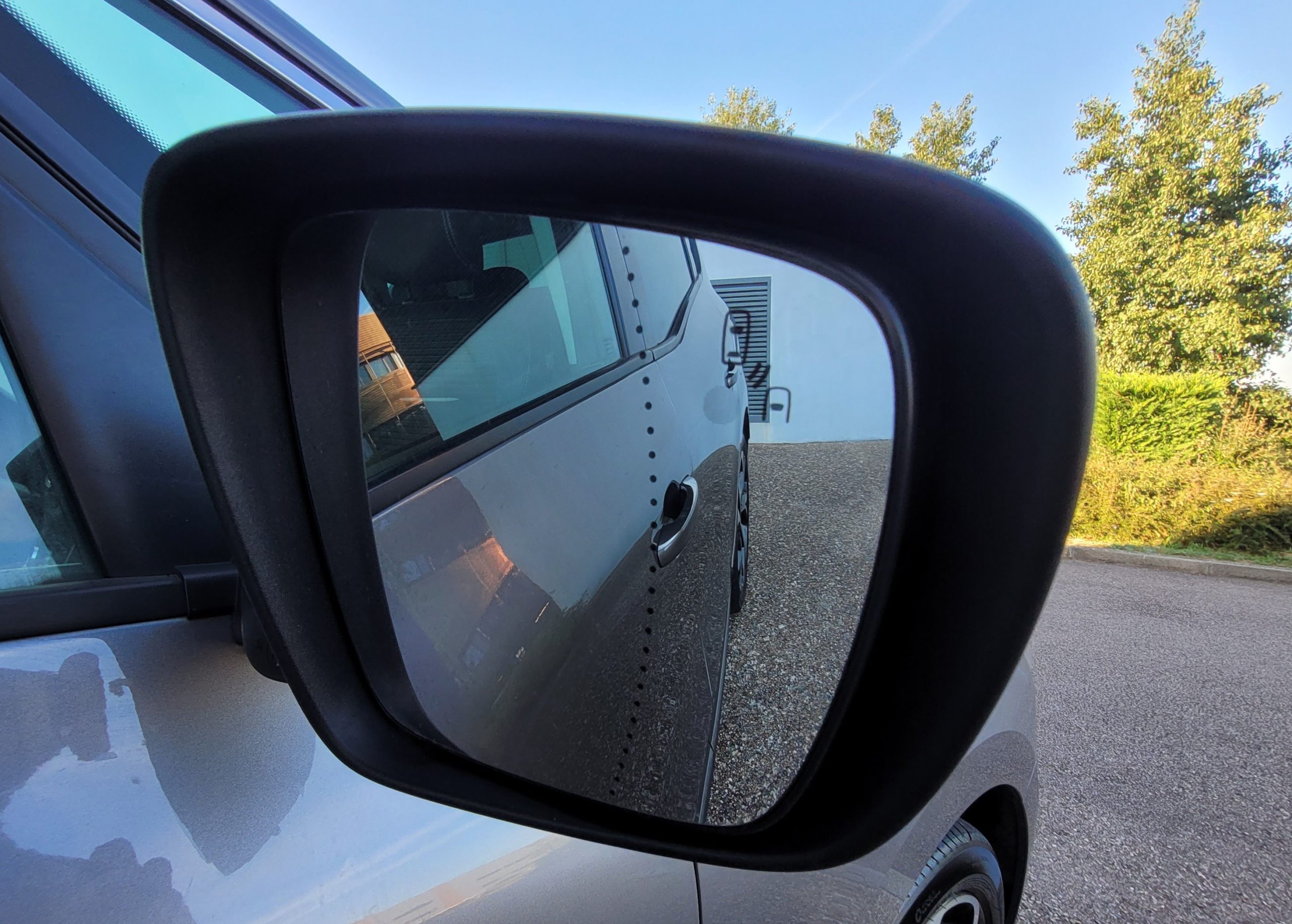 
								RENAULT Scenic TCE 140CV INTENS GARANTIE 3/6/12 MOIS full									