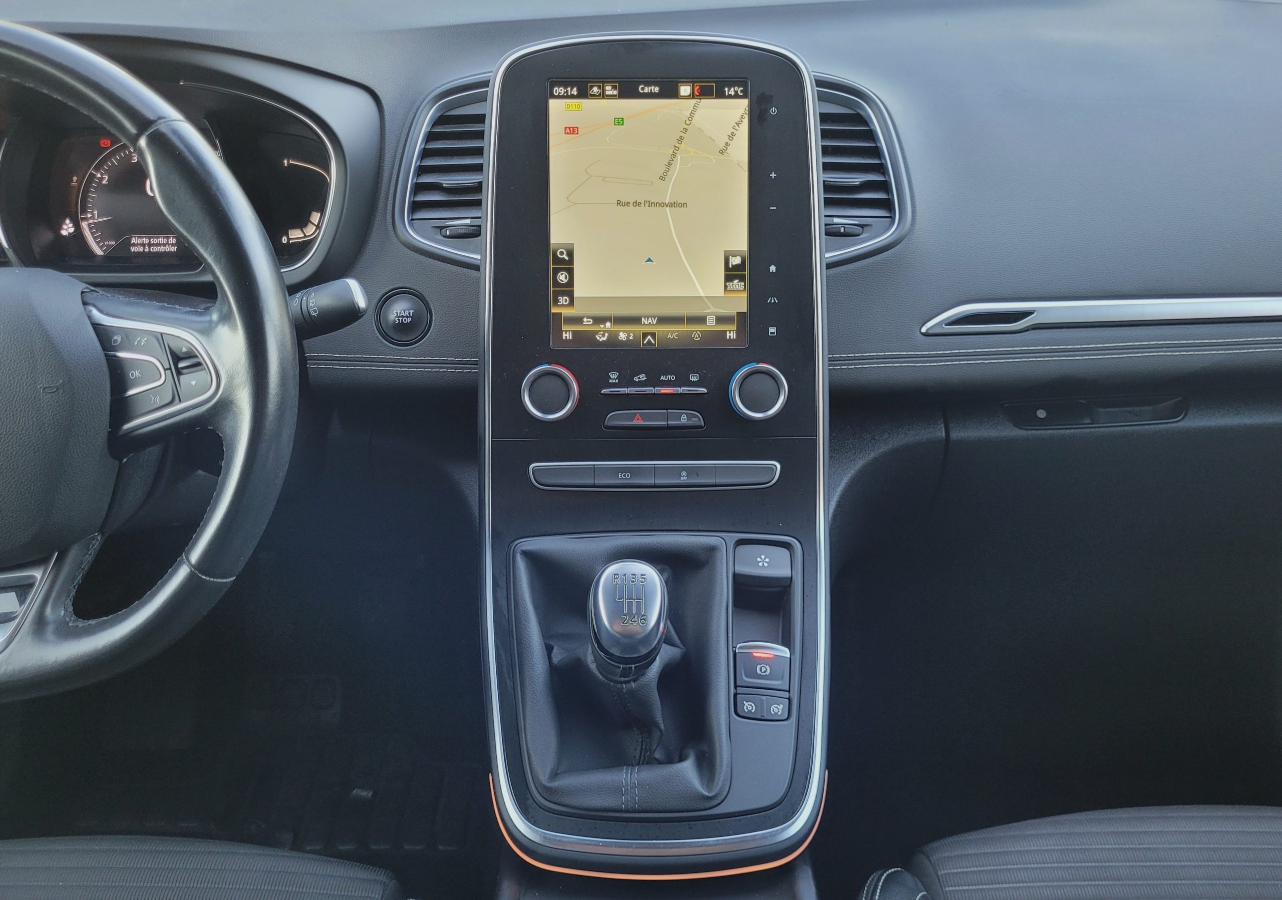 
								RENAULT Scenic TCE 140CV INTENS GARANTIE 3/6/12 MOIS full									