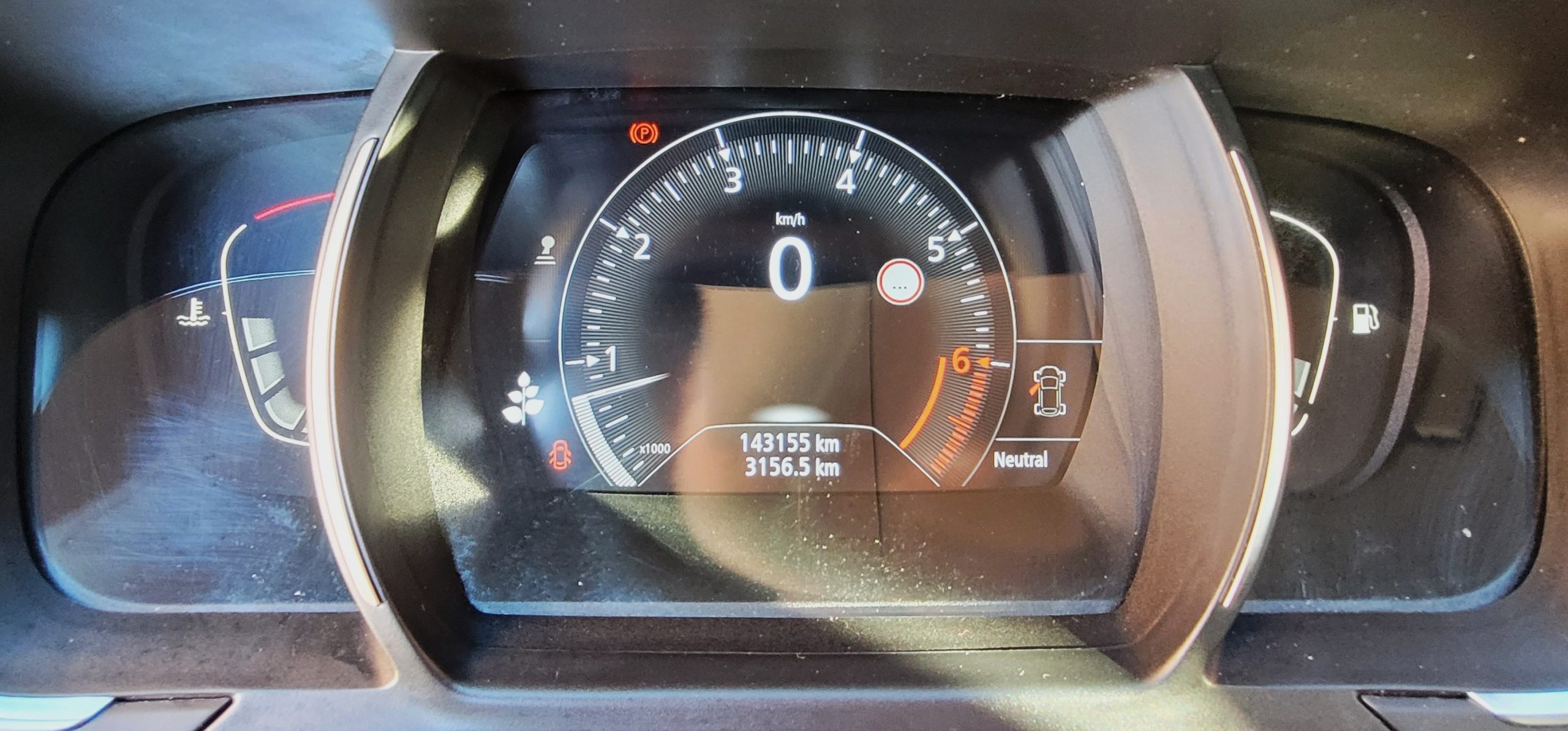 
								RENAULT Scenic TCE 140CV INTENS GARANTIE 3/6/12 MOIS full									