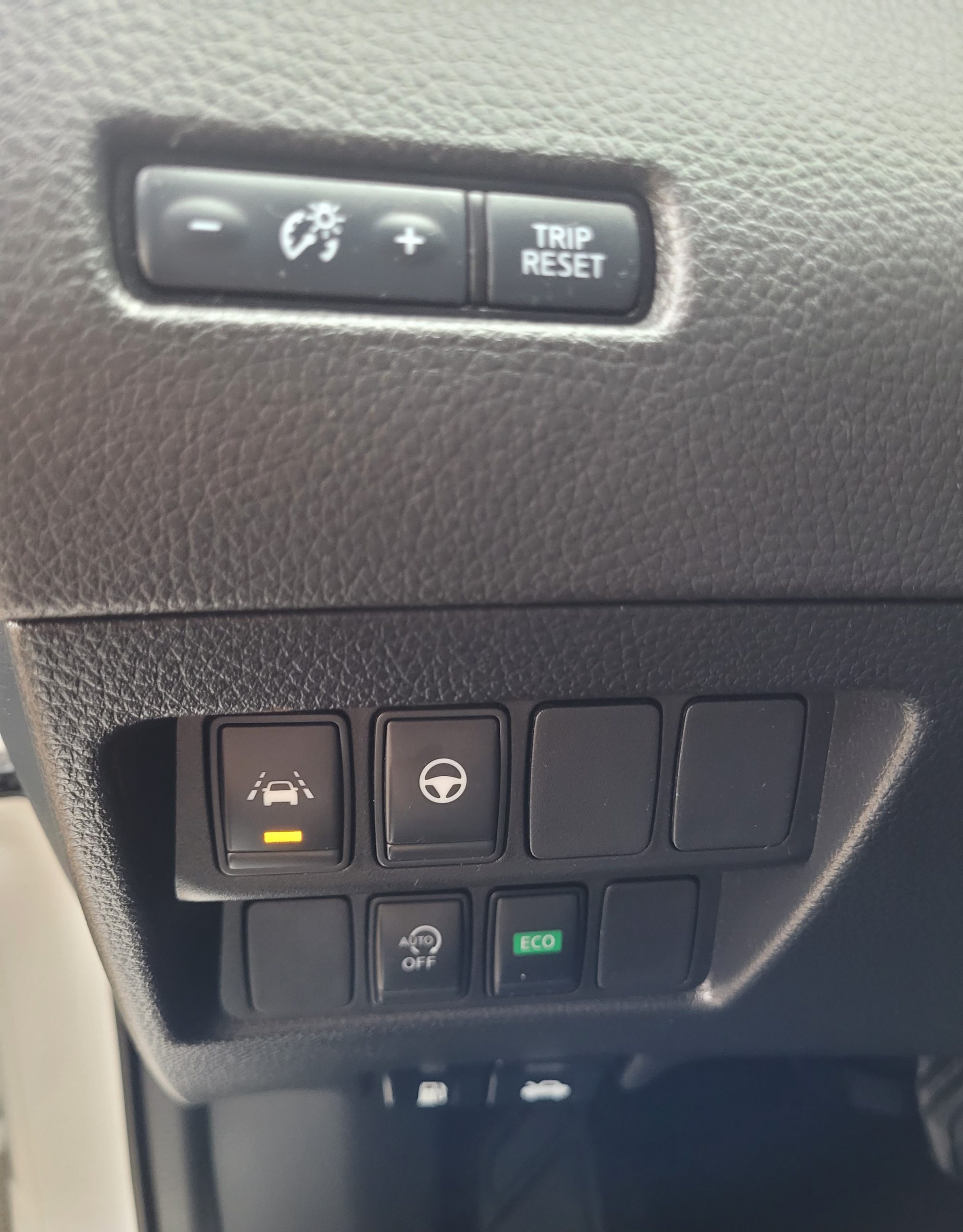 
								Nissan Qashqai1.3 DIG-T 160 DCT TEKNA+ garantie 3/6/12 MOIS full									