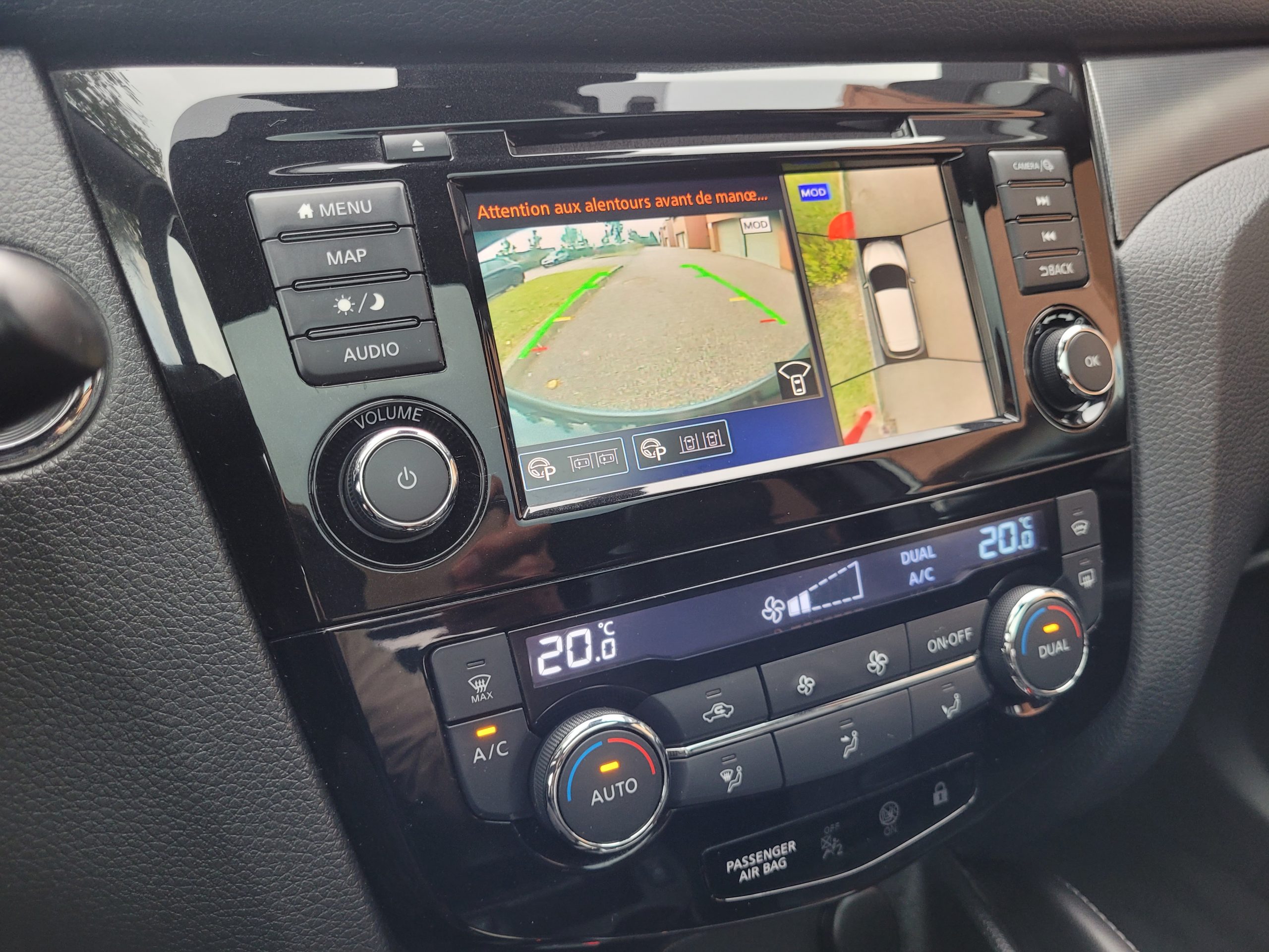 
								Nissan Qashqai1.3 DIG-T 160 DCT TEKNA+ garantie 3/6/12 MOIS full									