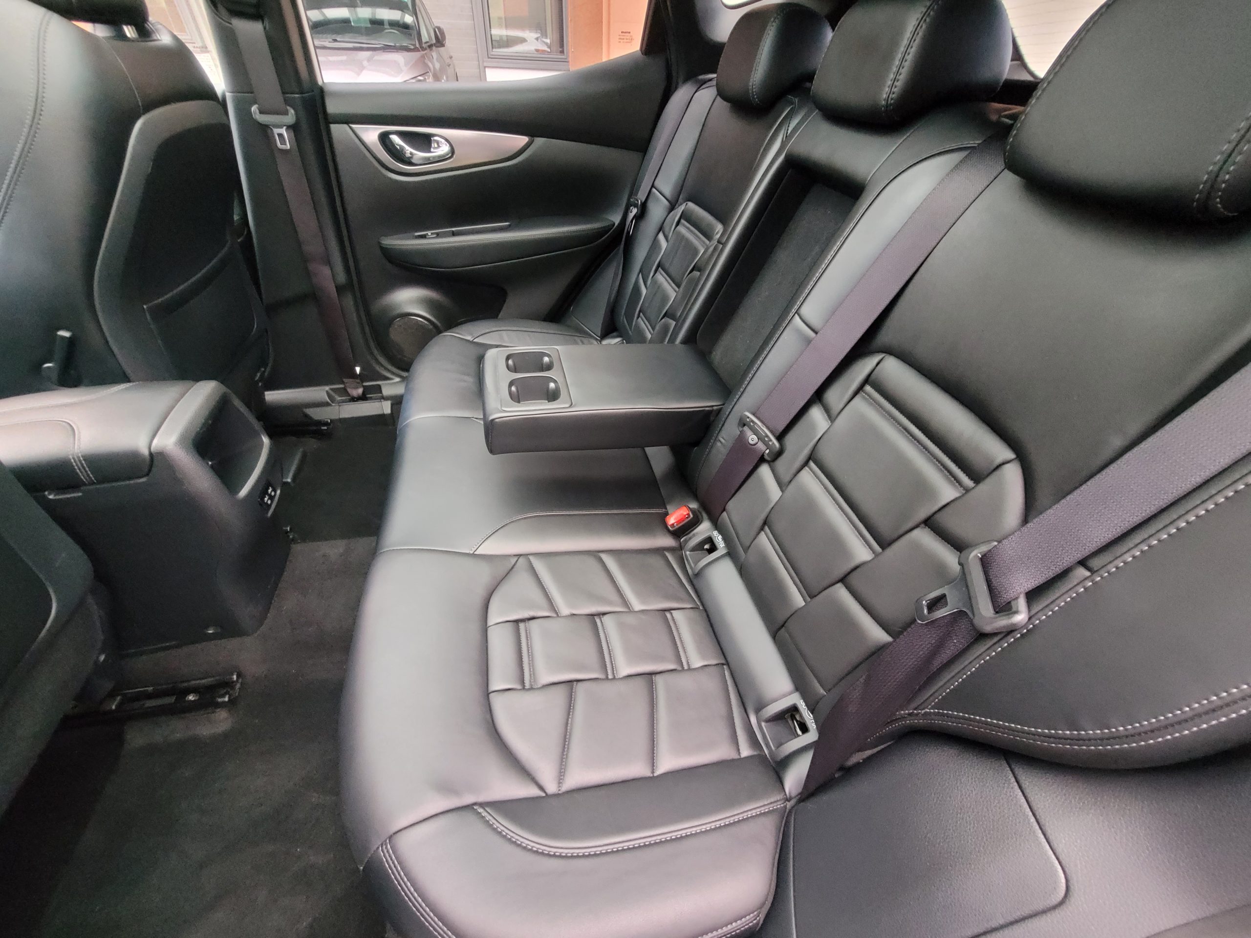 
								Nissan Qashqai1.3 DIG-T 160 DCT TEKNA+ garantie 3/6/12 MOIS full									