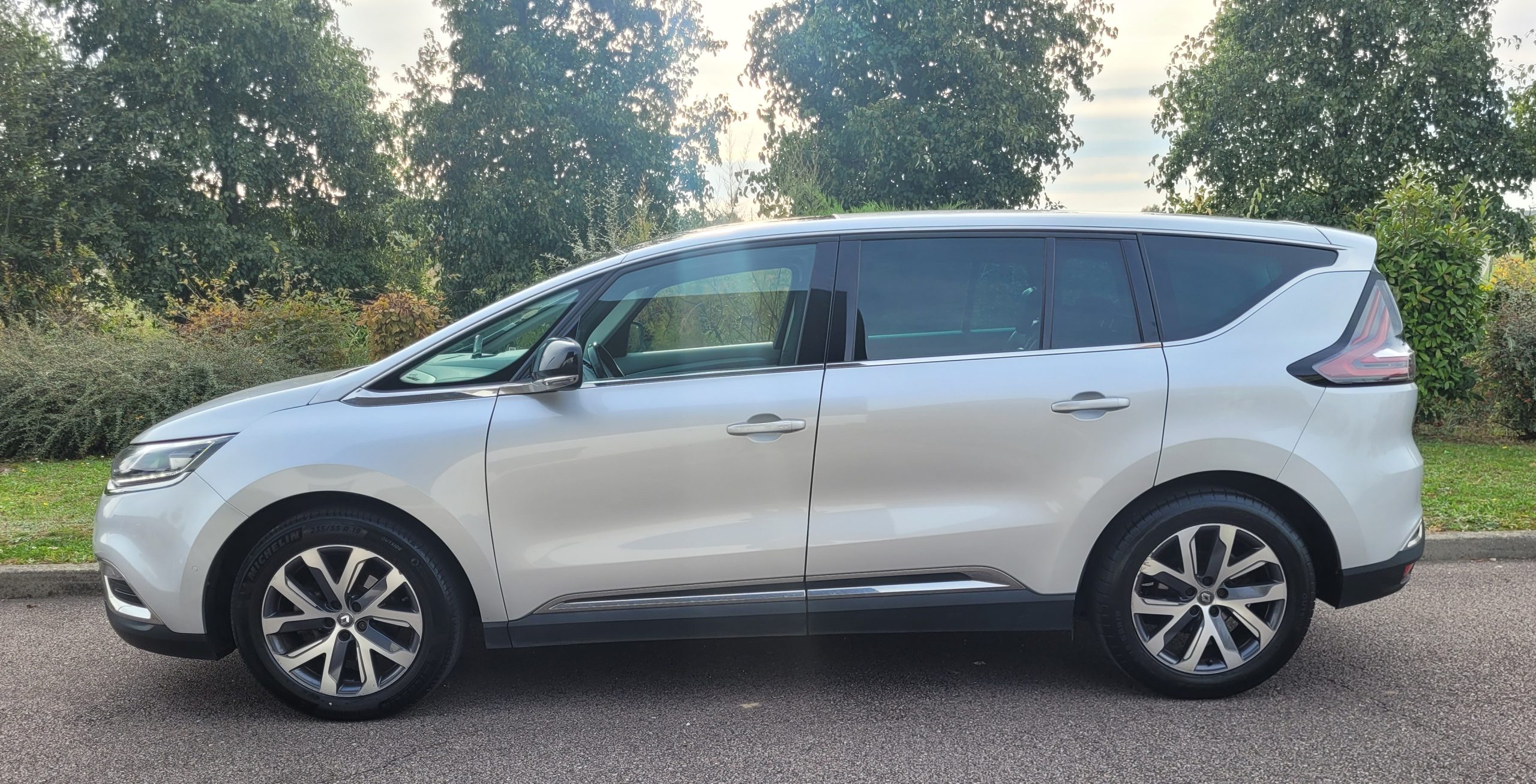 
								RENAULT Espace V DCI 160CH ENERGY TWIN TURBO INTENS EDC FULL CUIR GARANTIE 3/6/12 MOIS full									
