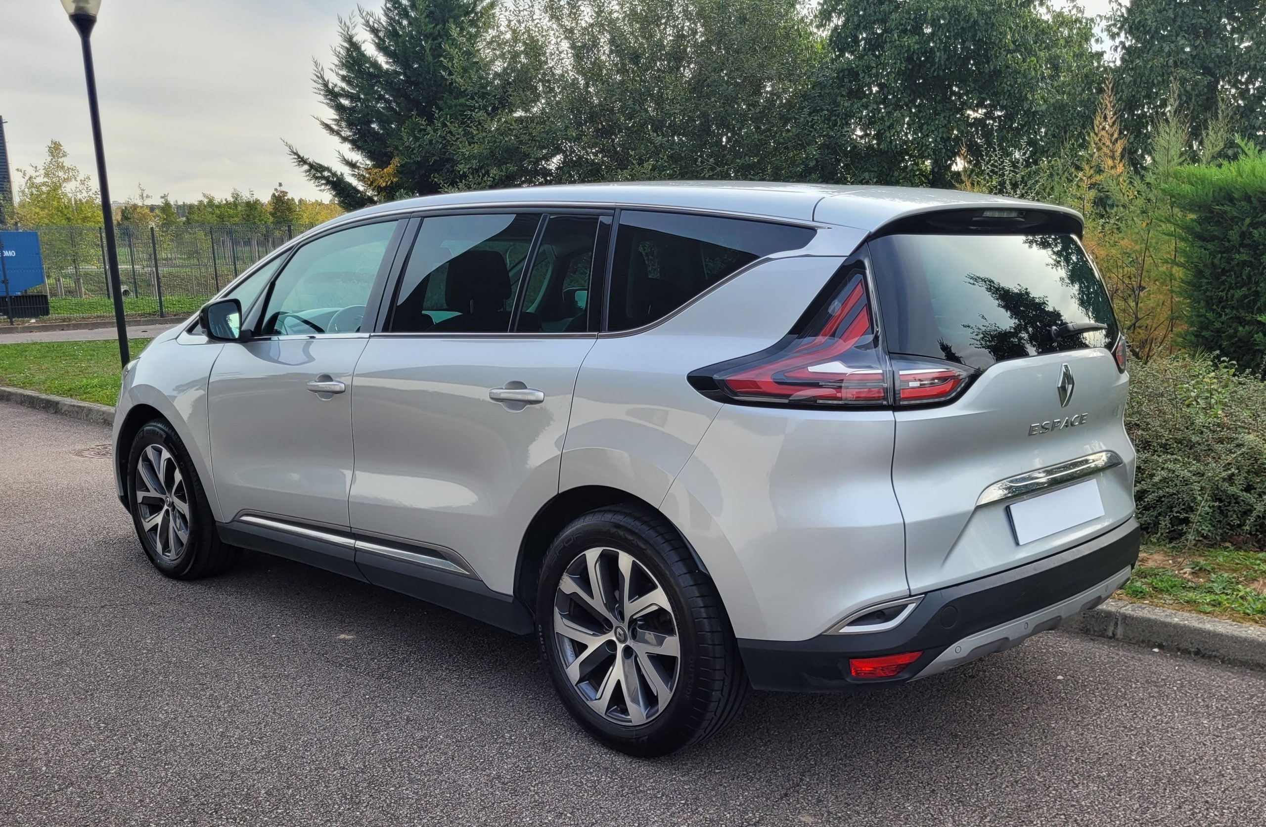 
								RENAULT Espace V DCI 160CH ENERGY TWIN TURBO INTENS EDC FULL CUIR GARANTIE 3/6/12 MOIS full									