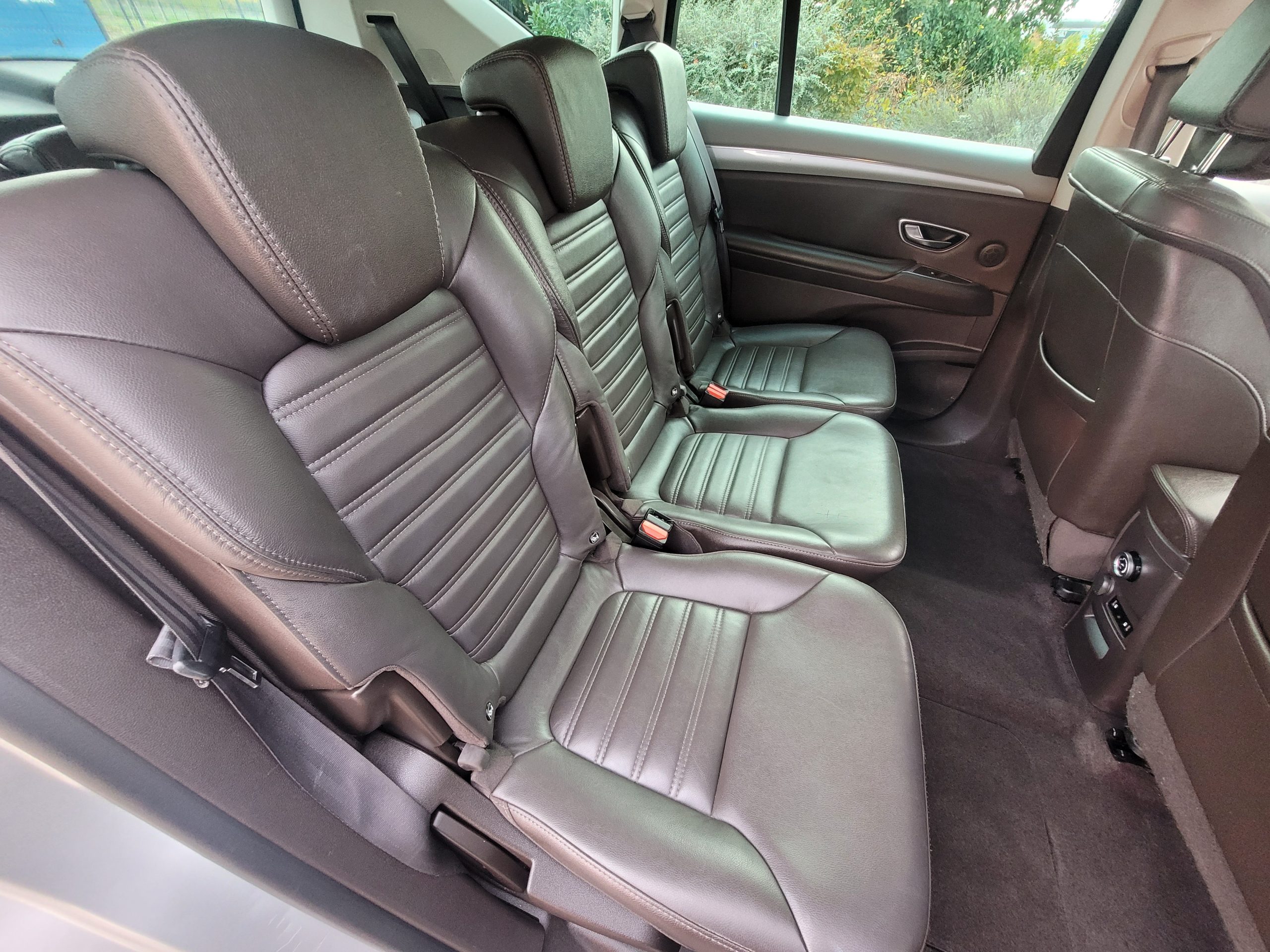 
								RENAULT Espace V DCI 160CH ENERGY TWIN TURBO INTENS EDC FULL CUIR GARANTIE 3/6/12 MOIS full									