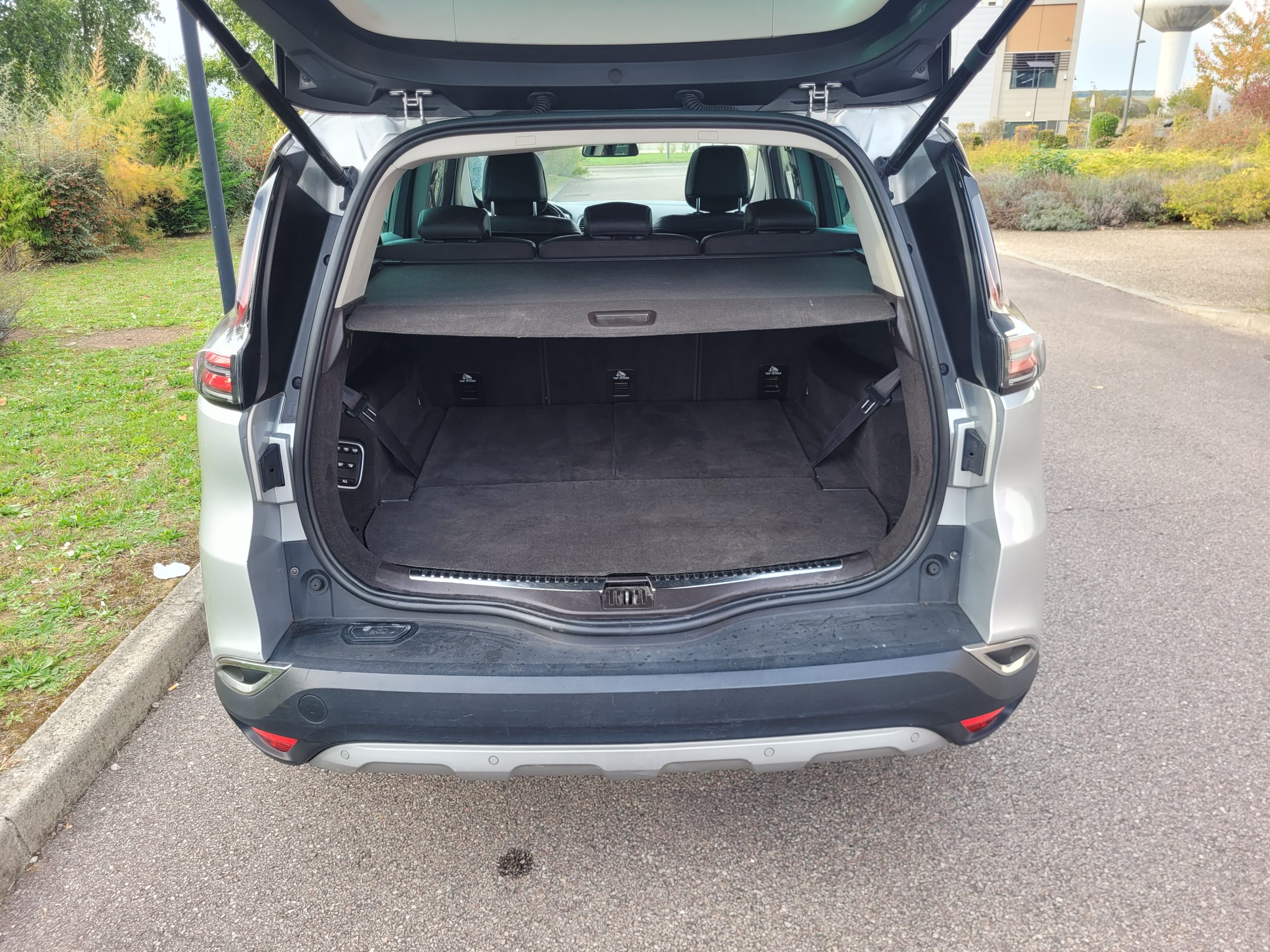 
								RENAULT Espace V DCI 160CH ENERGY TWIN TURBO INTENS EDC FULL CUIR GARANTIE 3/6/12 MOIS full									