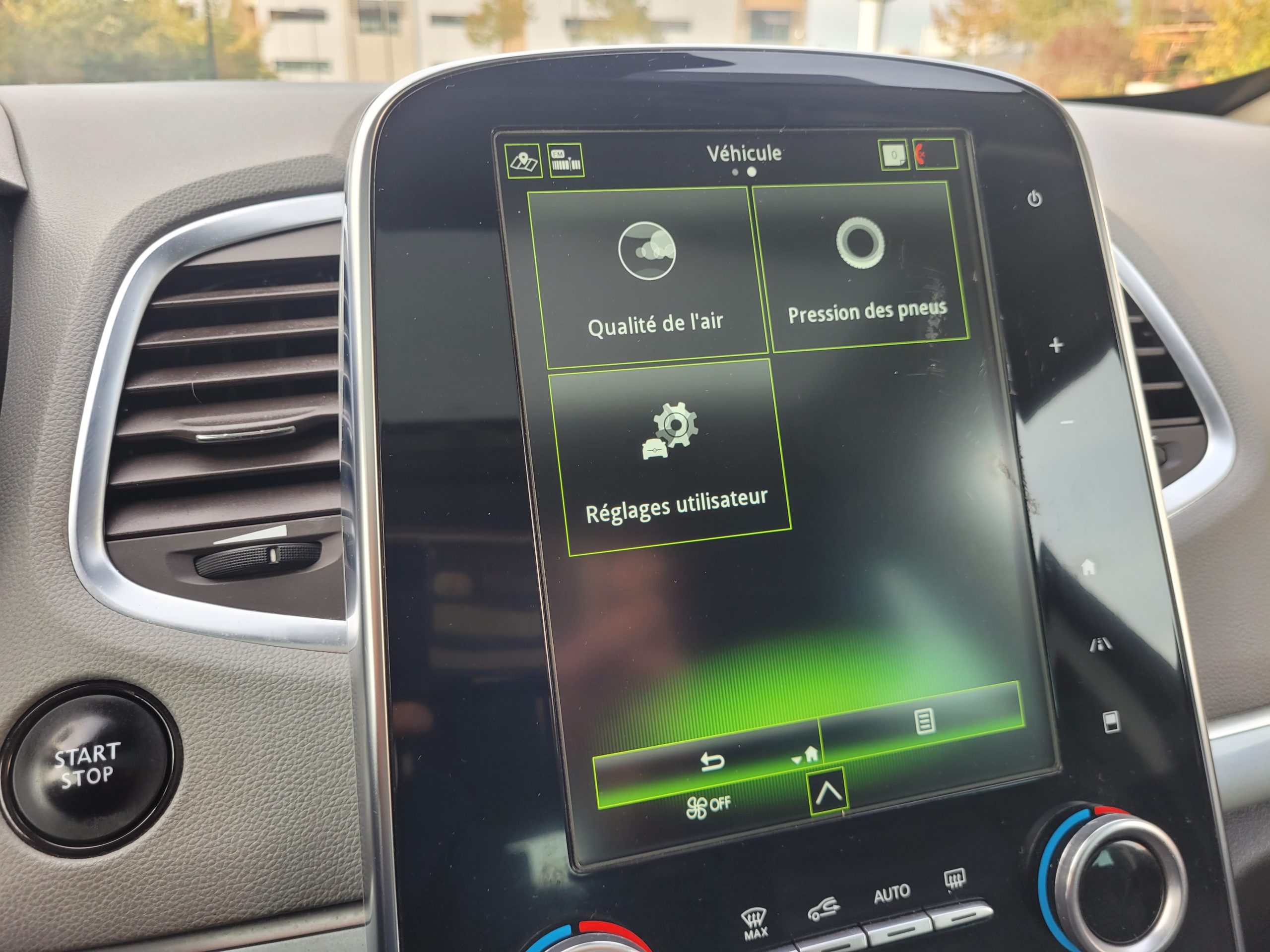 
								RENAULT Espace V DCI 160CH ENERGY TWIN TURBO INTENS EDC FULL CUIR GARANTIE 3/6/12 MOIS full									