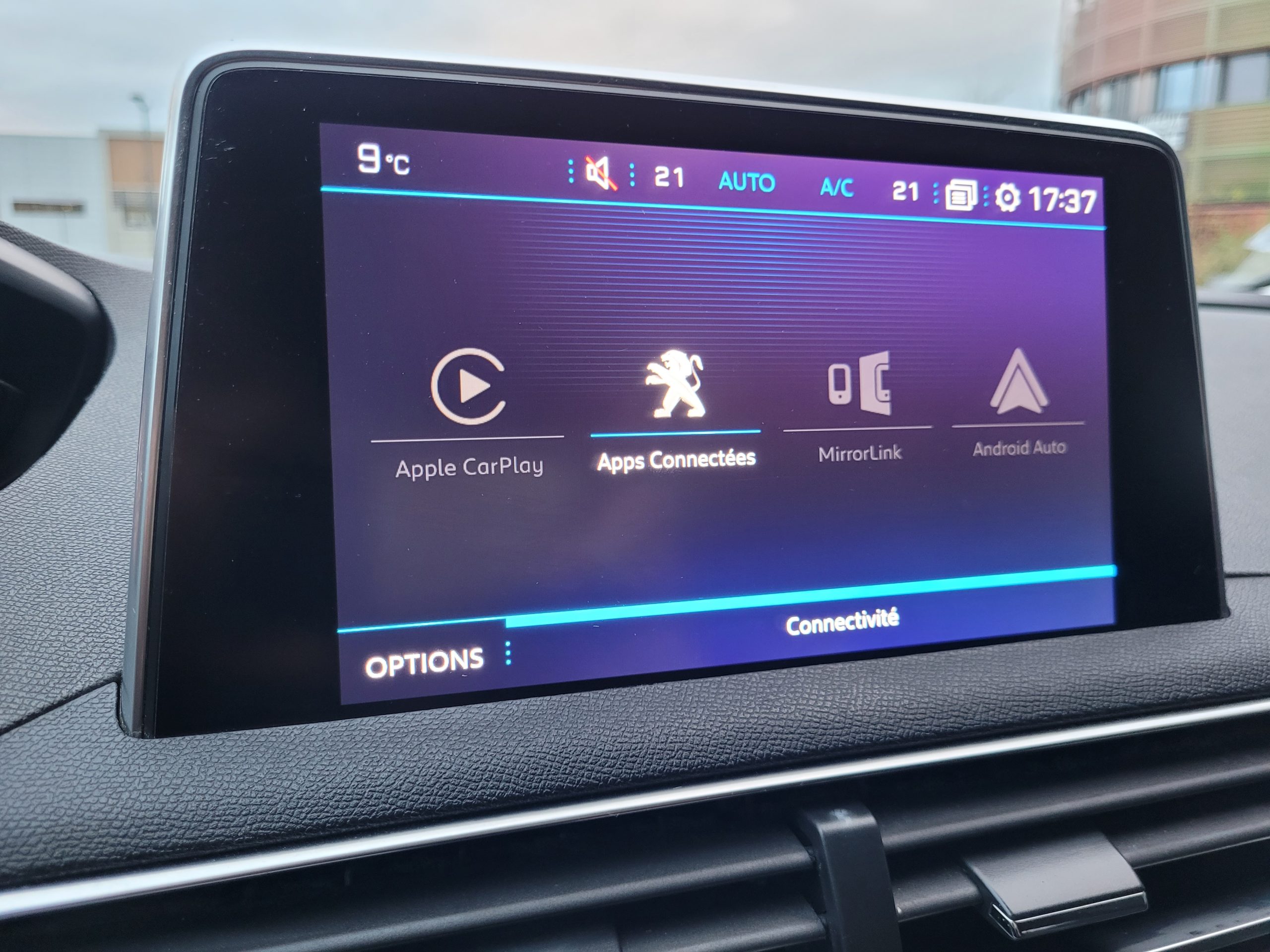 
								PEUGEOT 3008 1.6 BLUEHDI 120 EAT6 CROSSWAY full									