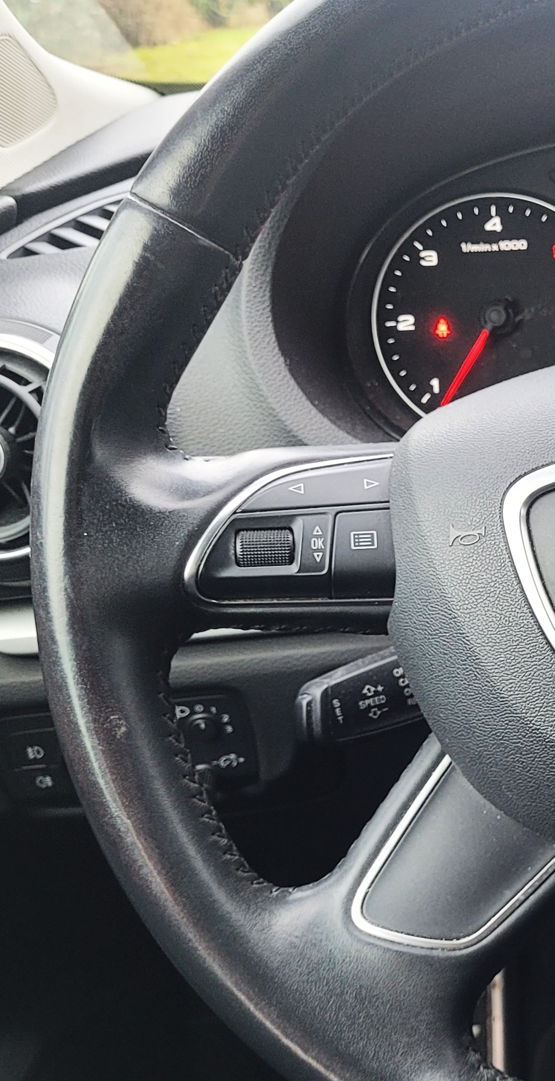 
								AUDI A3 2.0 TDI 150 BUSINESS LINE full									