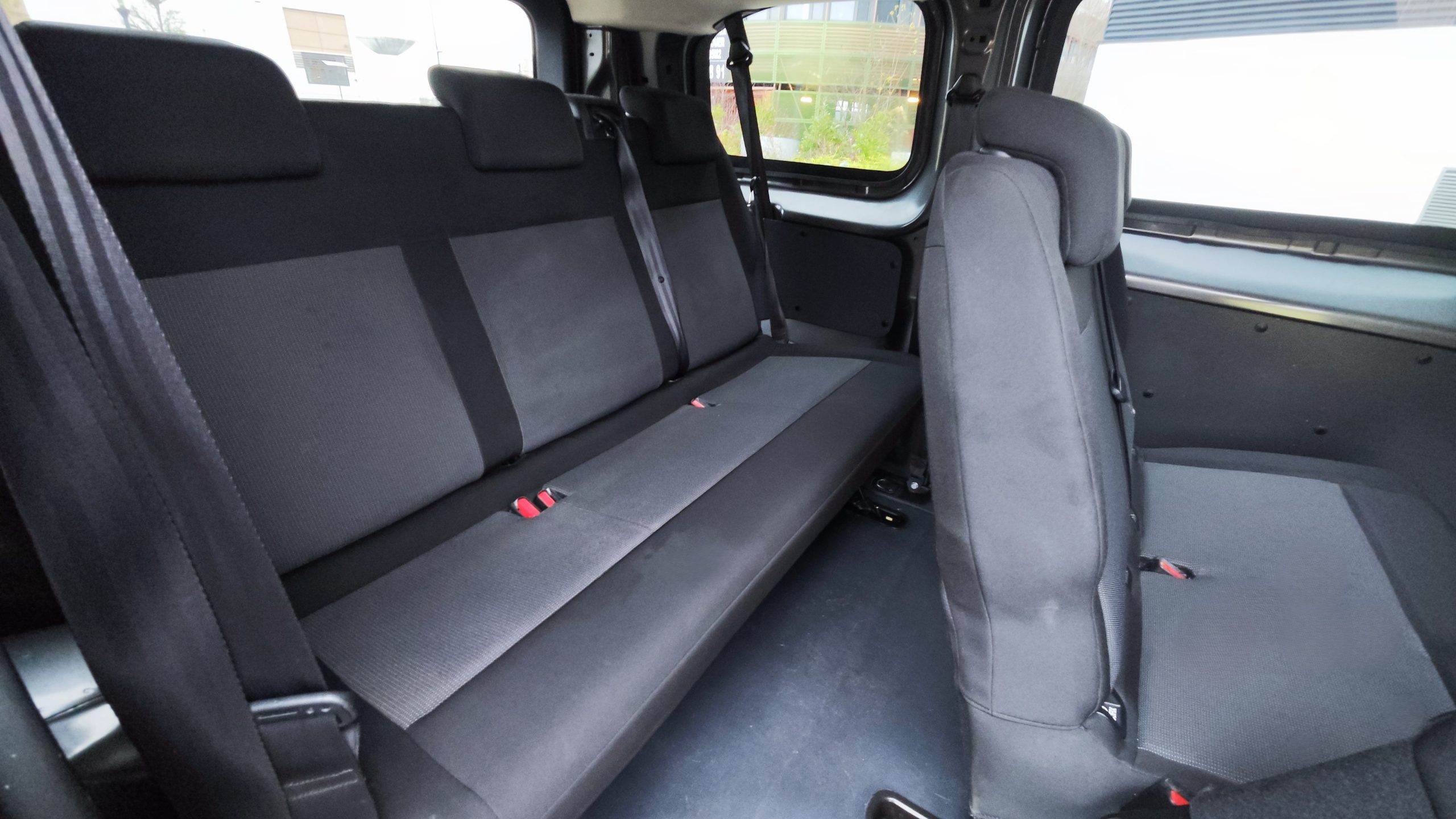 
								OPEL VIVARO COMBI MOYEN 1.5 D 120 L2 STANDARD PM full									