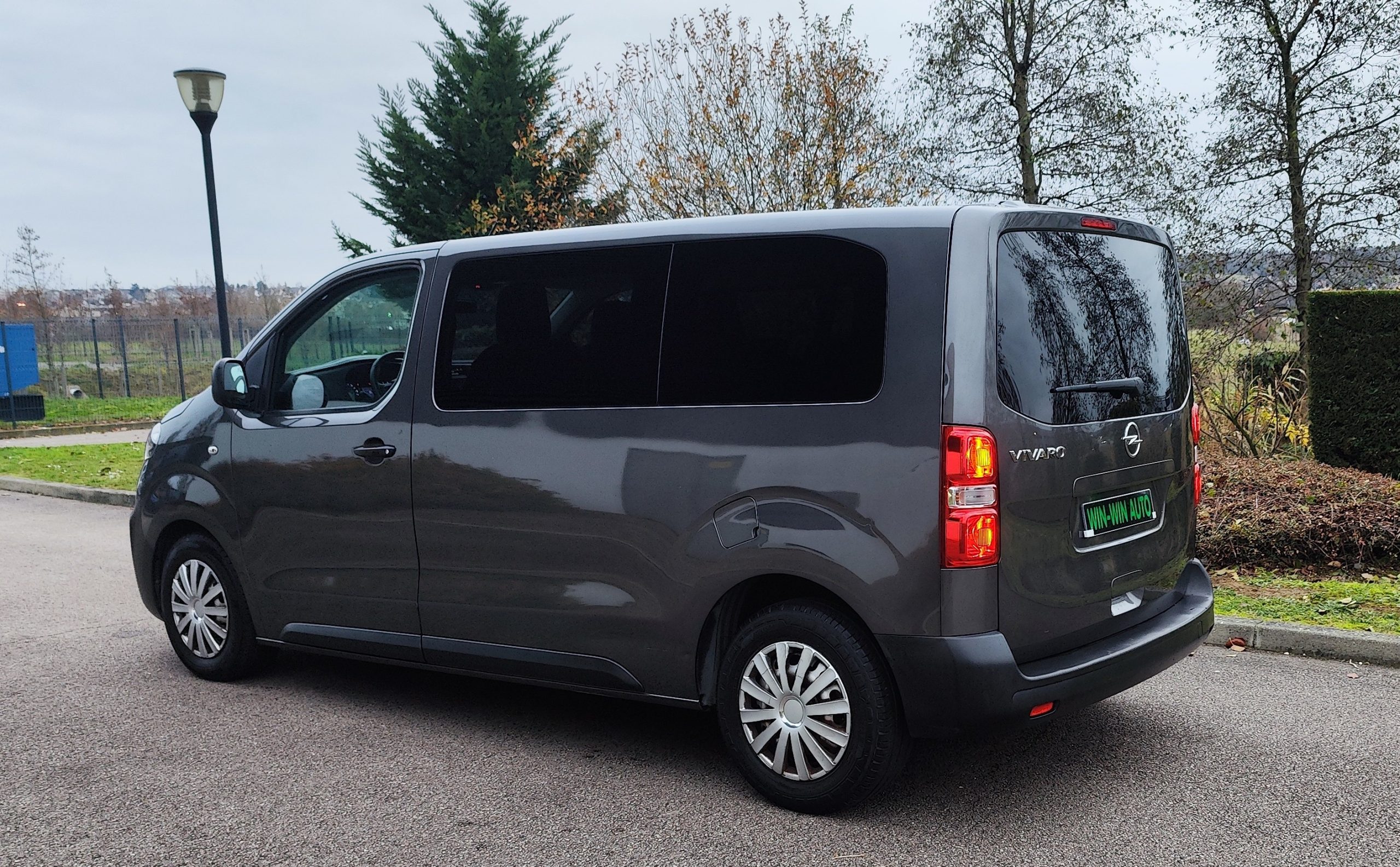 
								OPEL VIVARO COMBI MOYEN 1.5 D 120 L2 STANDARD PM full									