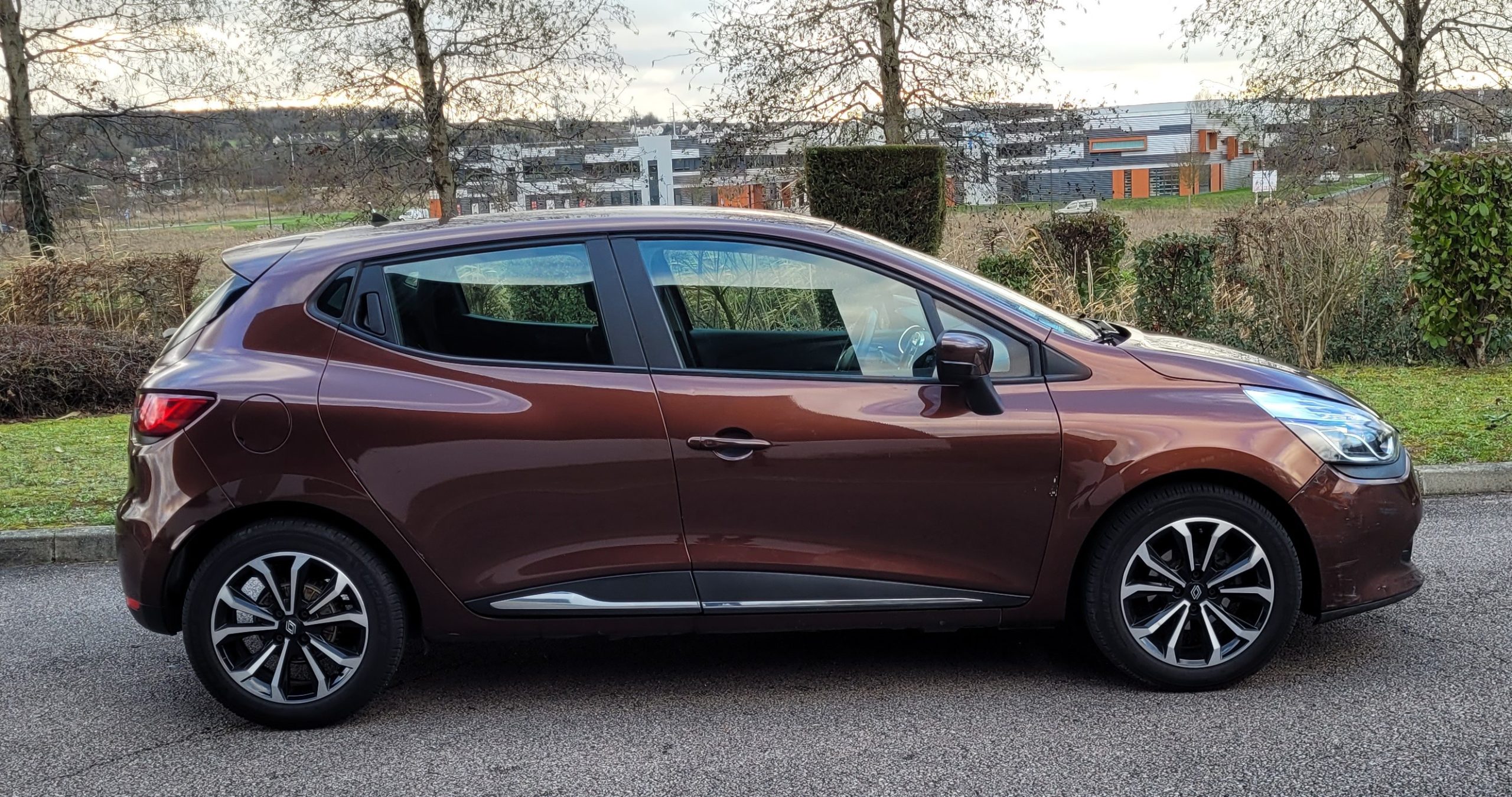 
								RENAULT CLIO IV 1.5 DCI 90CH BUSINESS full									