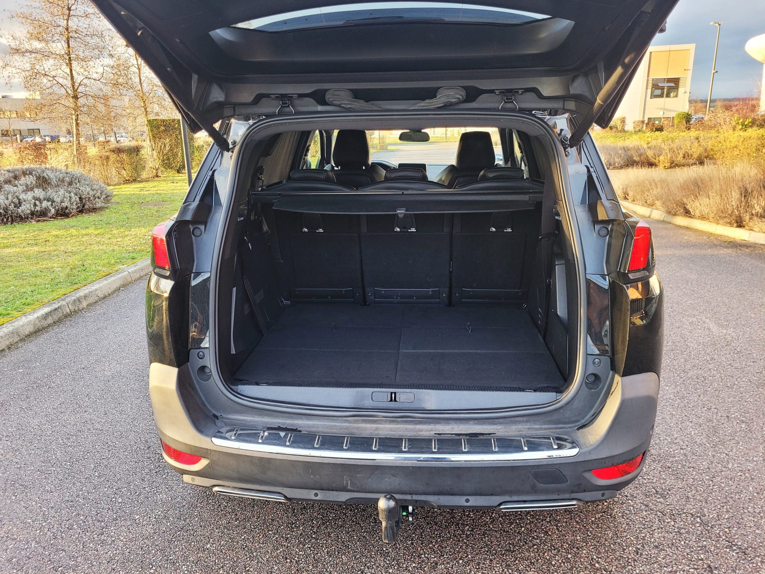 
								Peugeot 5008 2.0 BLUEHDI 180 GT LINE EAT8 full									