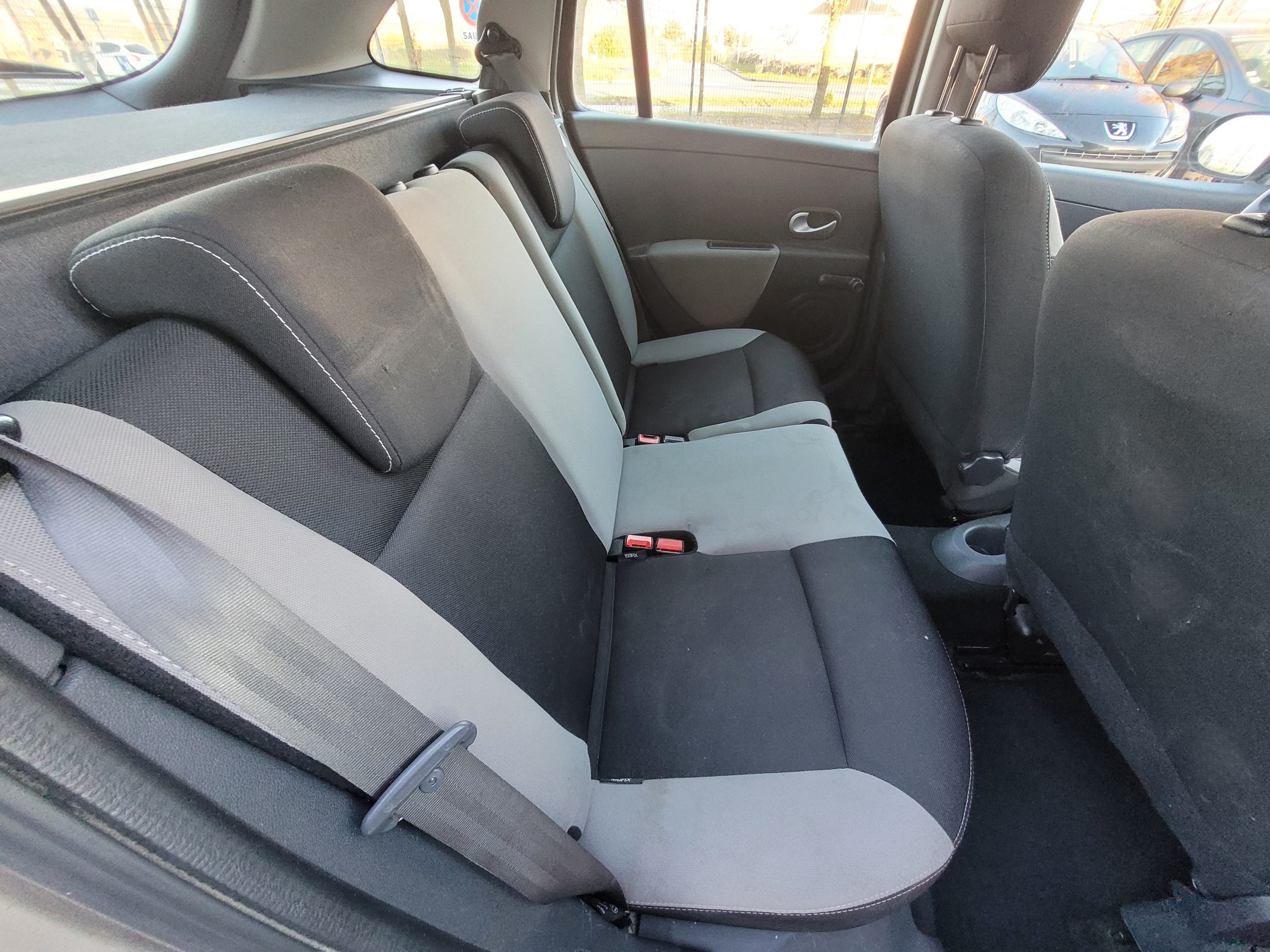 
								Renault Clio 1.2 75 EXPRESSION CLIM full									