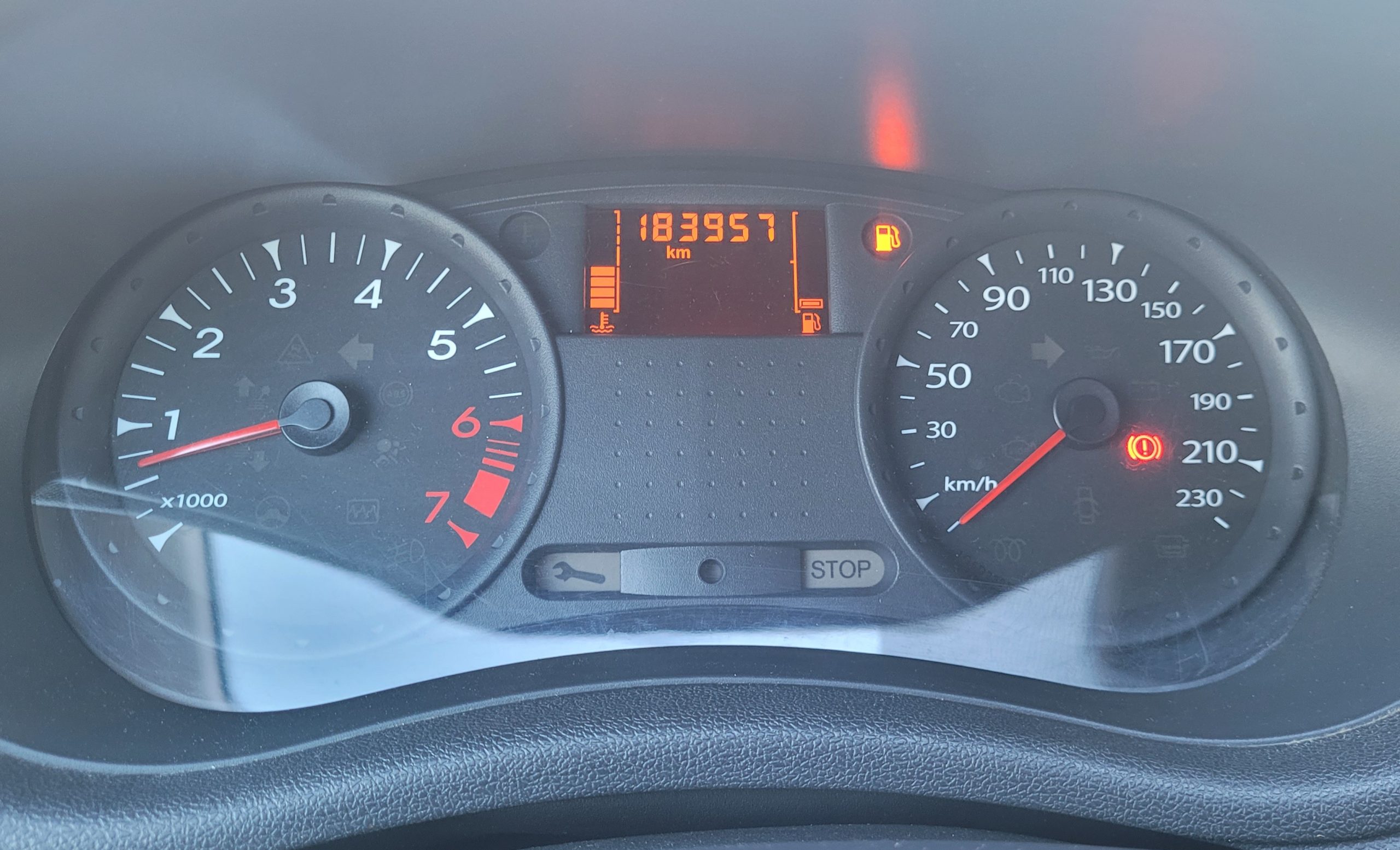 
								Renault Clio 1.2 75 EXPRESSION CLIM full									