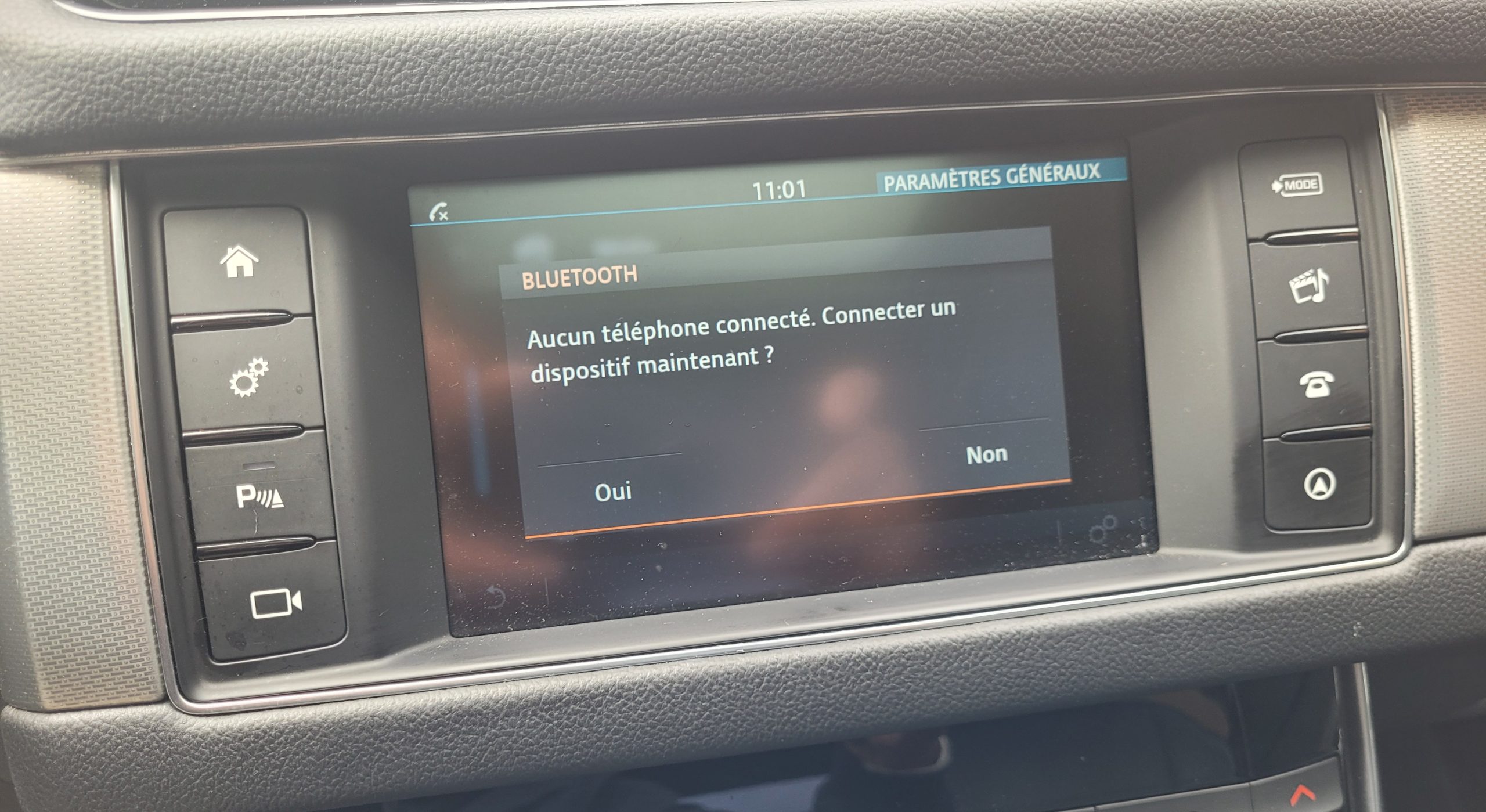 
								Jaguar XF 3.0 D 301CH PRESTIGE FULL BLACK TOIT OUVRANT full									