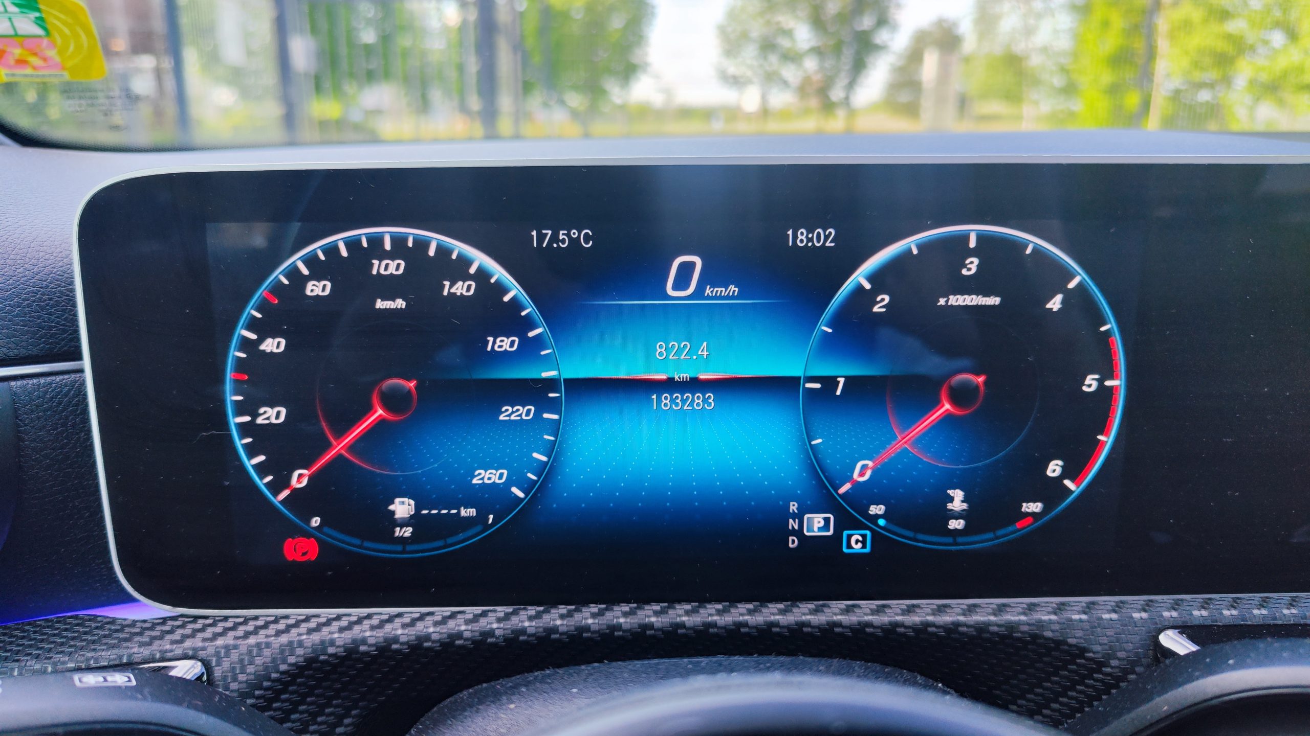 
								Mercedes Classe A LIMOUSINE 1.5 180 D 115 BUSINESS LINE 7G-DCT TOIT OUVRANT full									